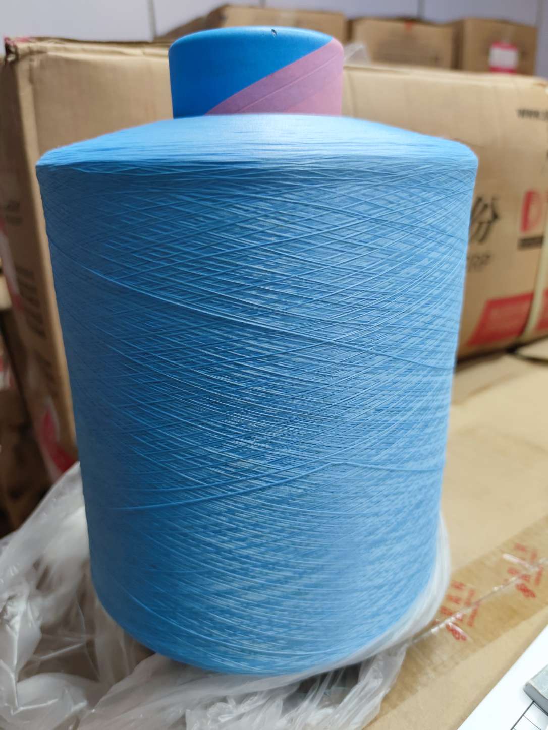 Factory direct sales of 150D, 100D, 200D, 300D and 75D polyester low-elasticity dyed yarns Factory direct sales of 150D, 100D, 200D, 300D and 75D polyester low-elasticity dyed yarns