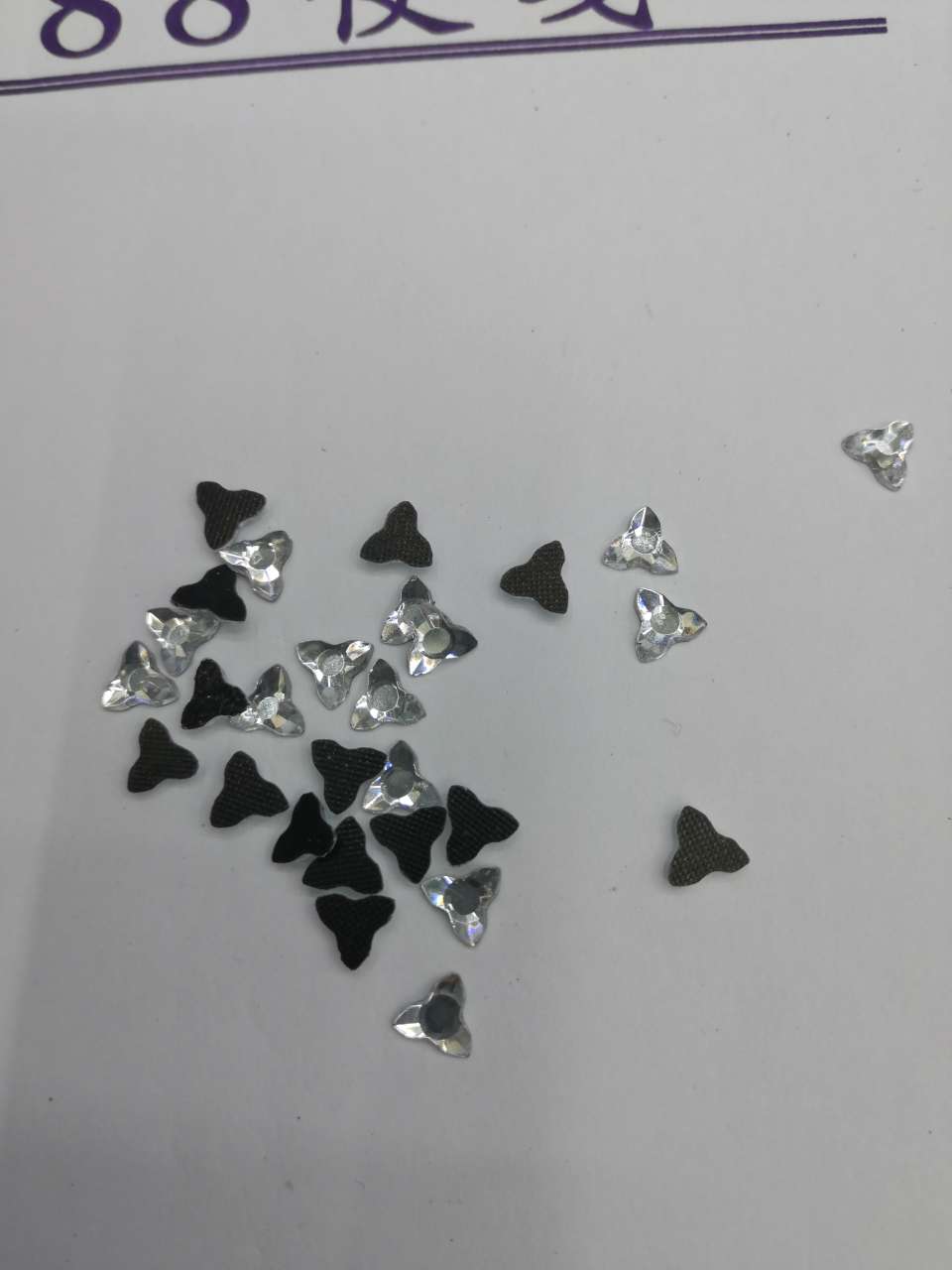 6X6三叶草白烫钻 服装辅料烫钻水晶饰品