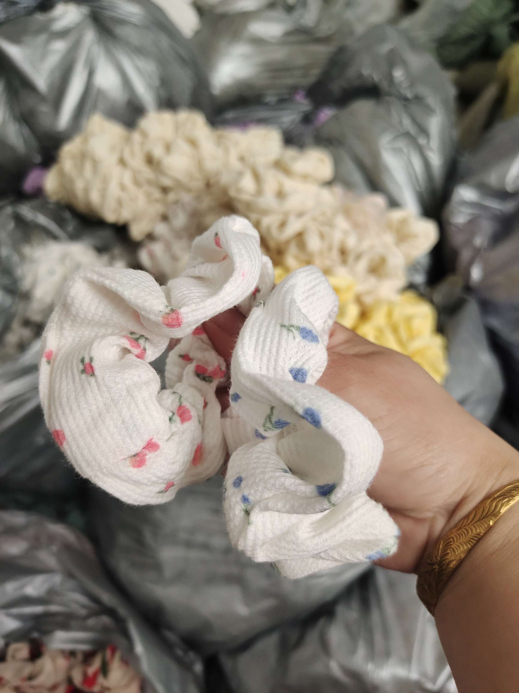 Large intestine circle Item Picture