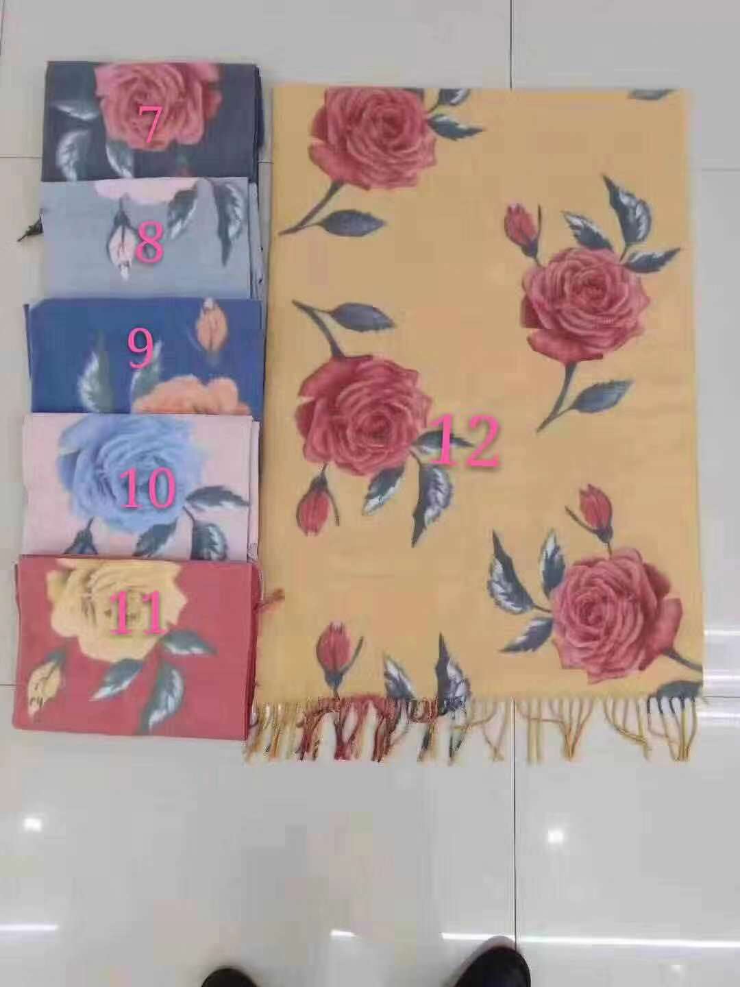 刺毛印花玫瑰花