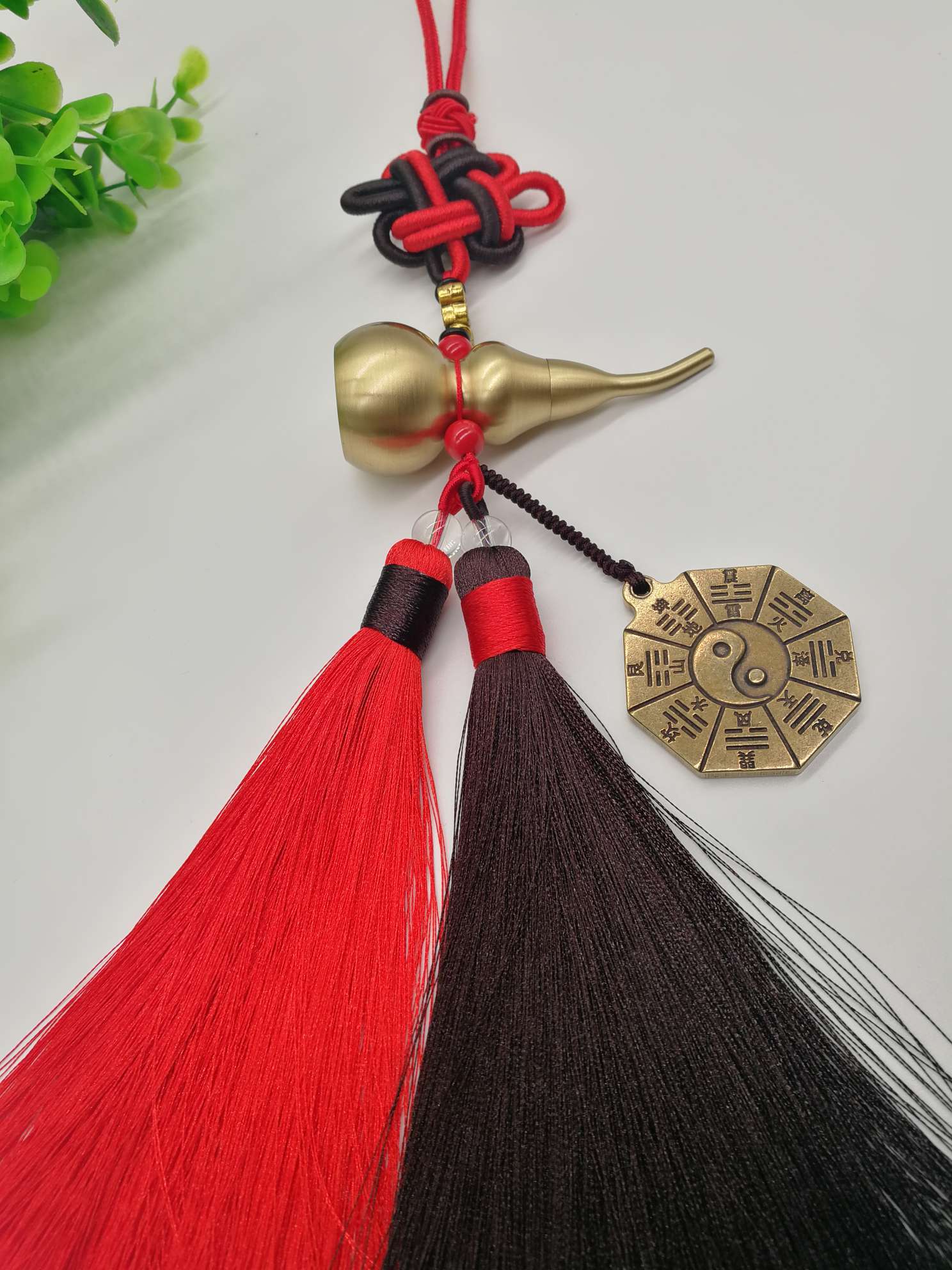 7 cm pure brass brushed sealed oil hoist, Chinese knot double-color tassels, hanging bagua cart hanging. undefined