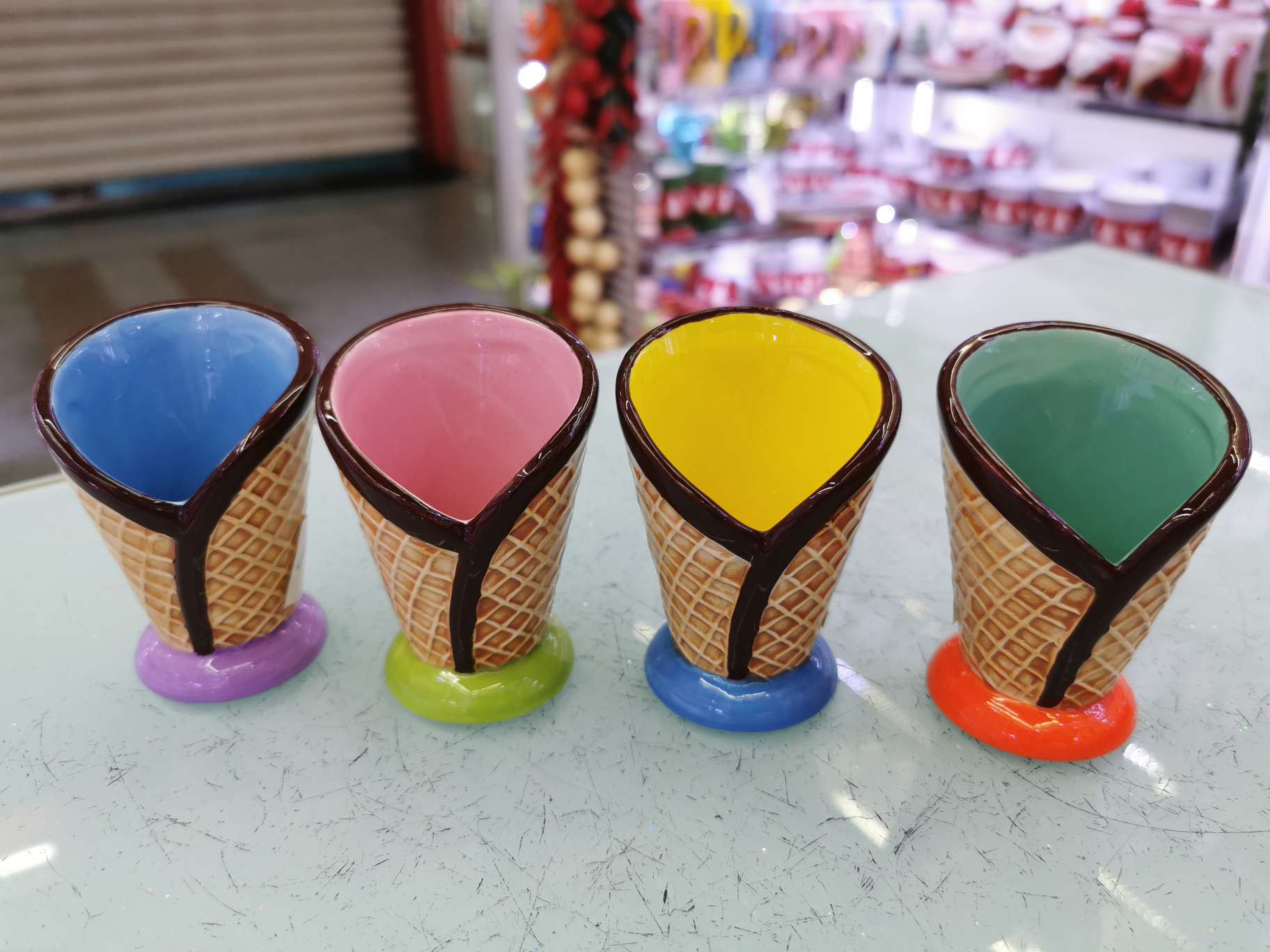 Ceramic ice cream cup