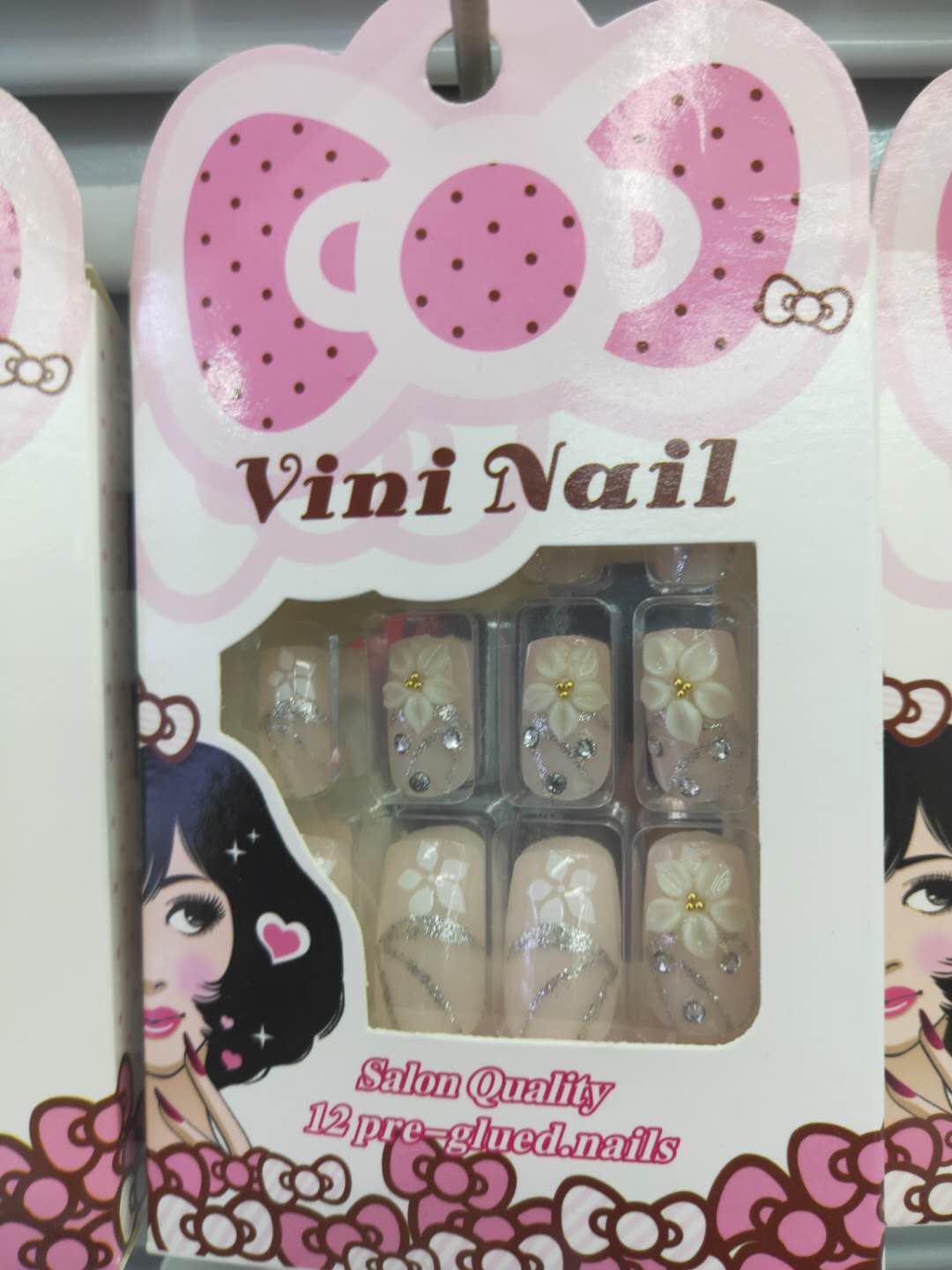 Wear a nail with a nail thumbnail