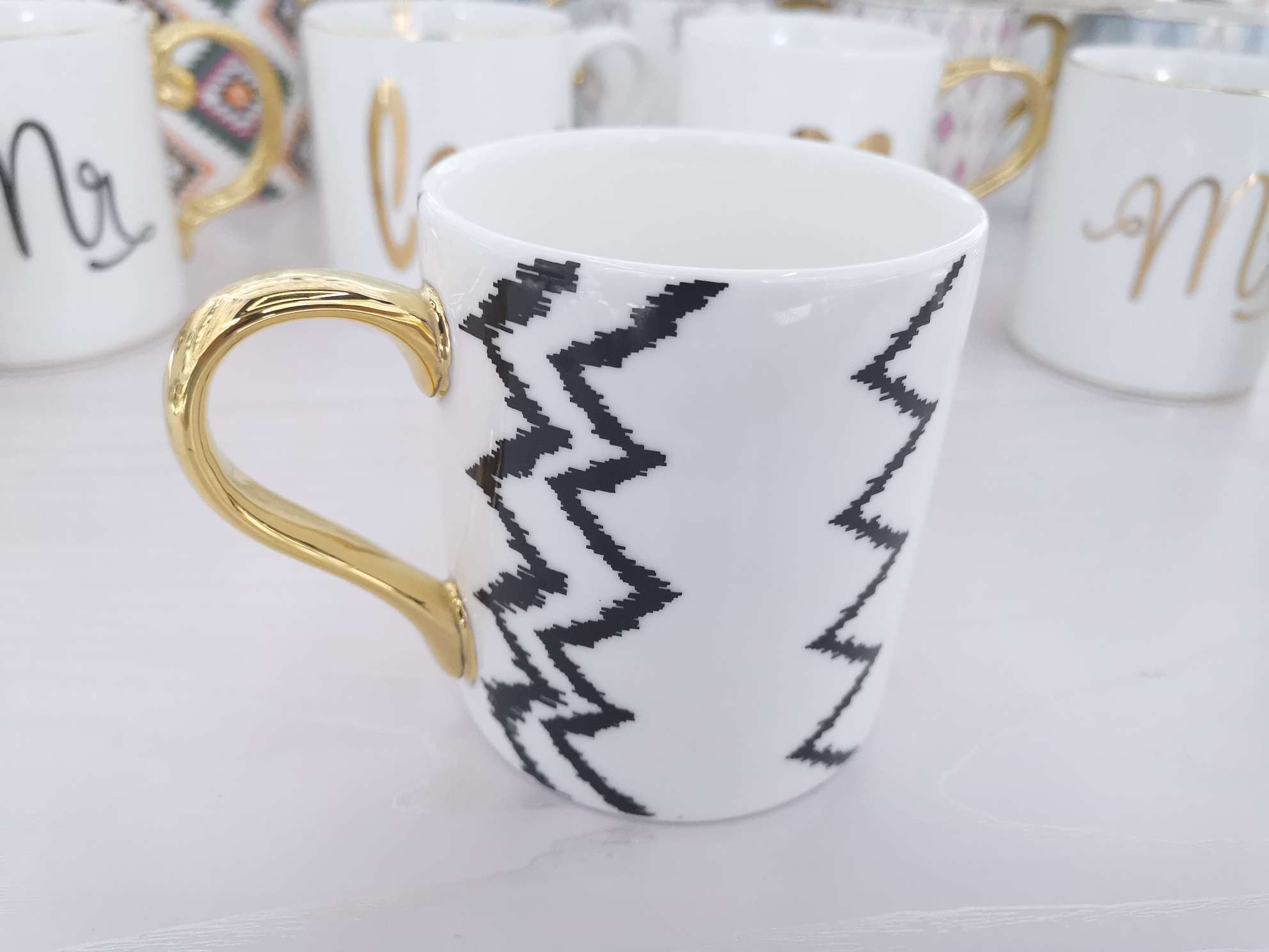 High-end gilded ceramic cups, mugs, coffee cups and water cups Application Scenario