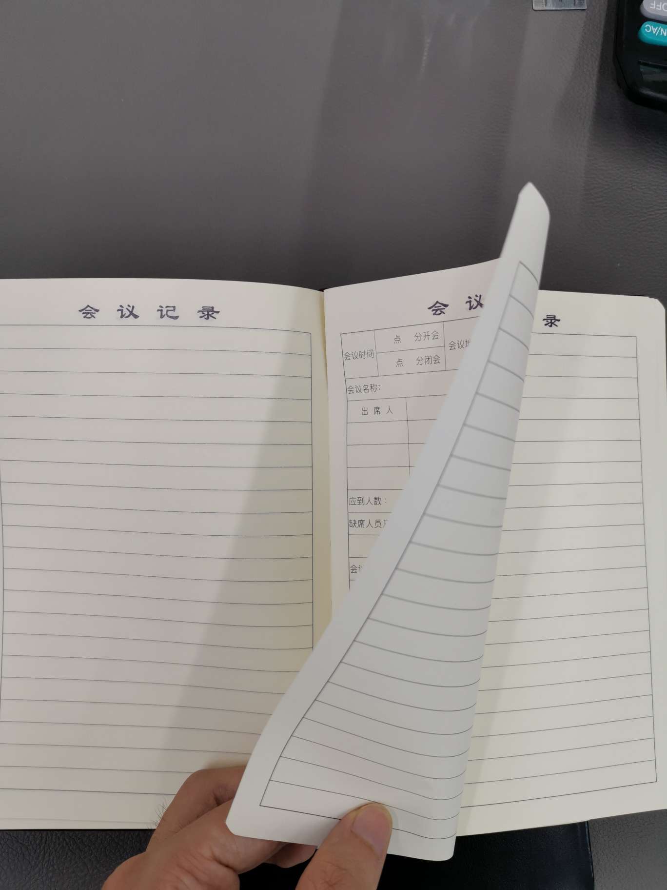 B5  狄彩商务会议多功能皮面记录本册白底实物图