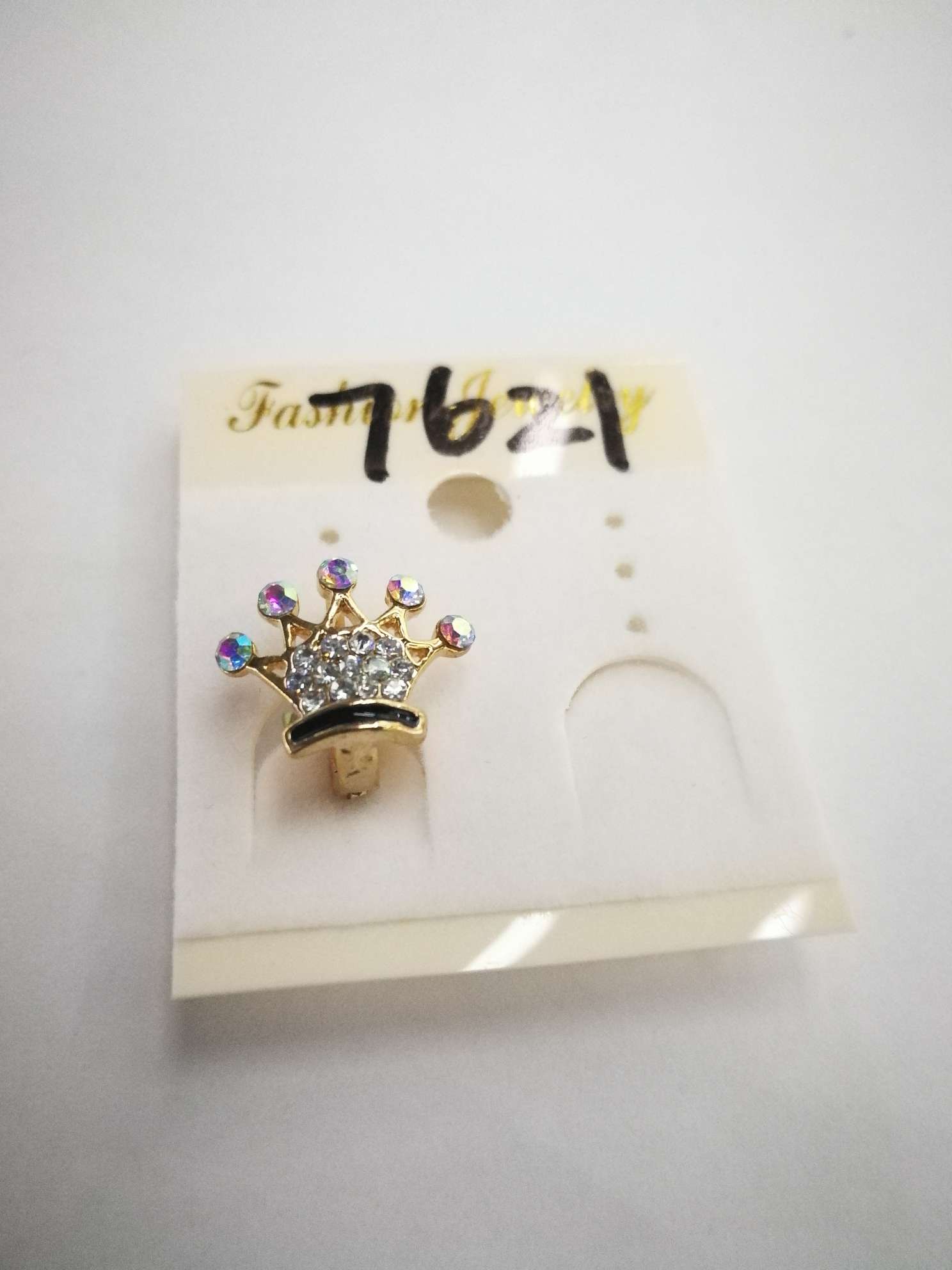 Fashionable ear clasp is beautiful crown thumbnail