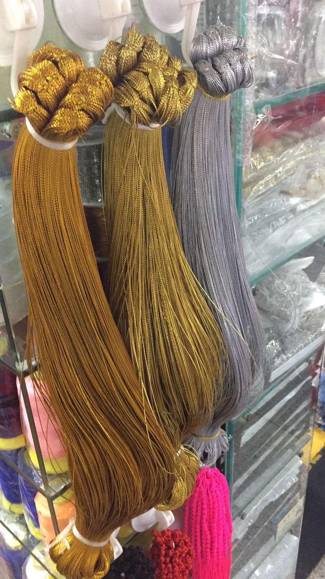 Gold thread jewelry accessories