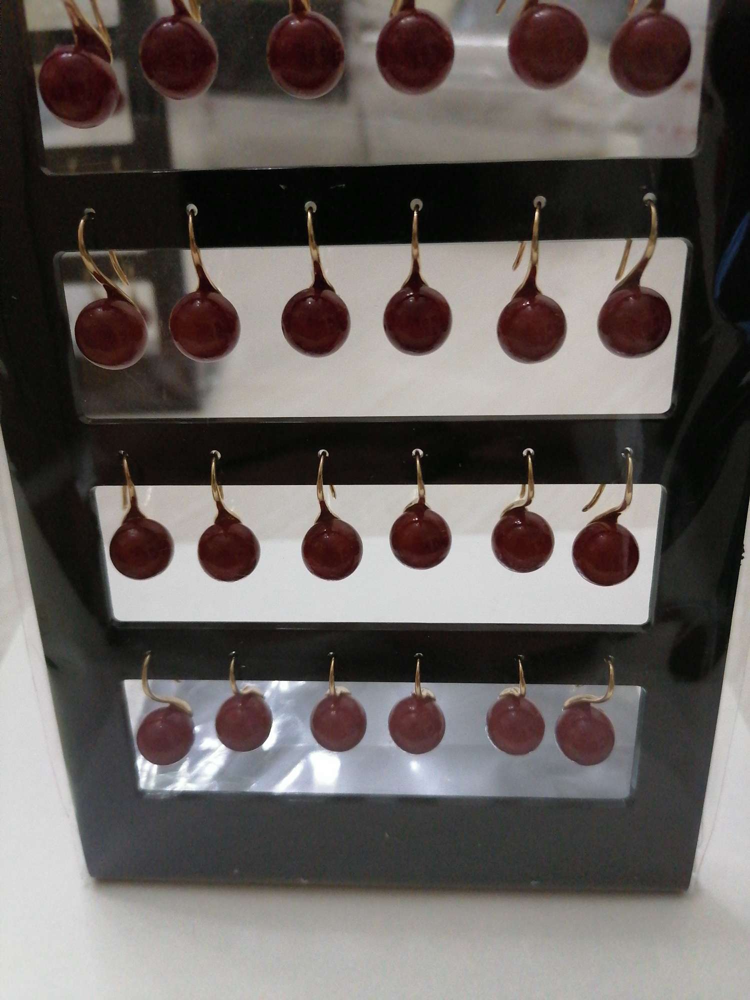 Hang beaded earrings thumbnail