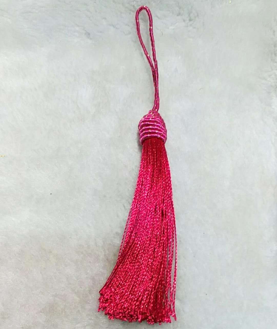 مجموعة من الزخرفة ذات القبعات المعدنية Specification image