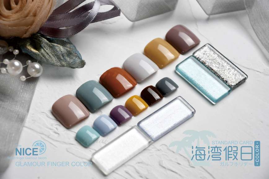 New Product 🎉 Kaiqi 16 Color Small Set Of Fashionable Luxury Model 🔮 High-End Colorful Electroplated Bottle Body 🎁 Hollow Window Gift Box 🛍 Everywhere Highlight High-End Application Scenario