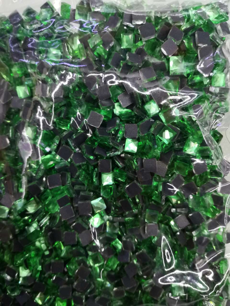 6X6龟面绿色烫钻 服装辅料烫钻