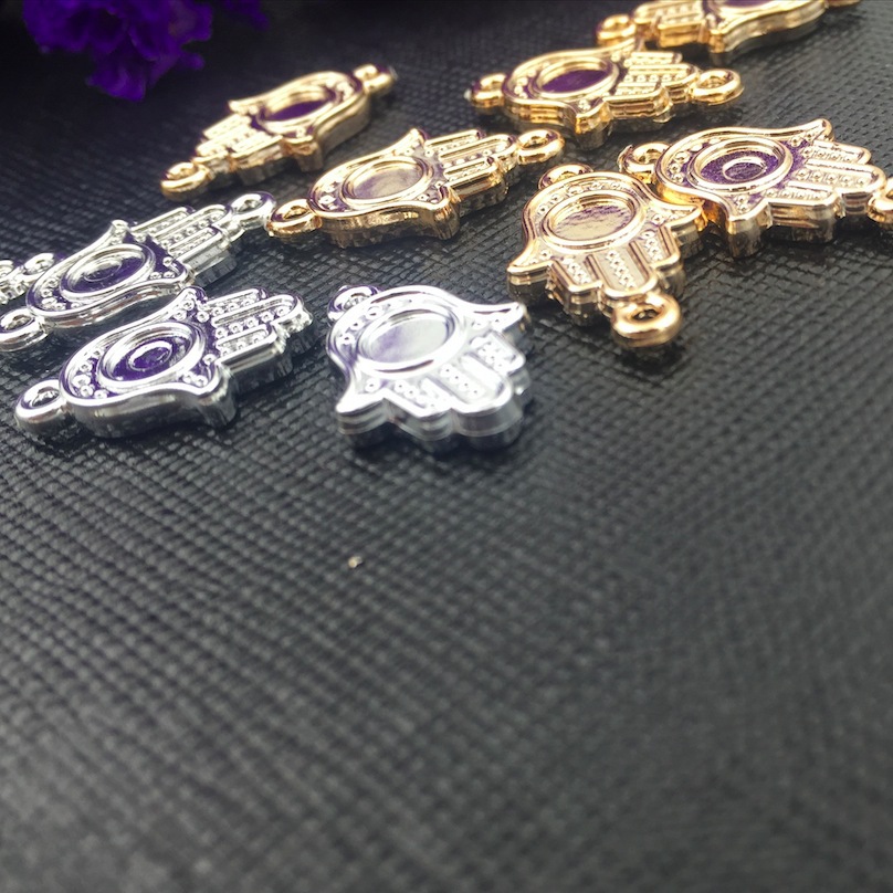 diy jewelry accessories wholesale, CCB palm pendants, necklaces, bracelets, pendants, jewelry accessories factory direct sales Specification image