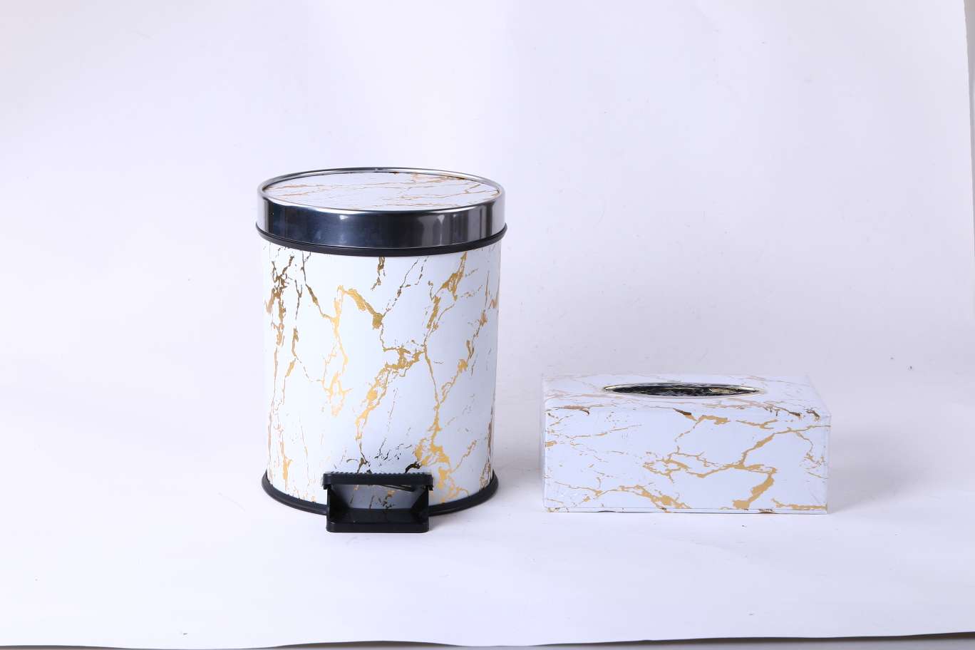 Marble Indoor Pedal-Bin
5Litter
8Litter Item Picture