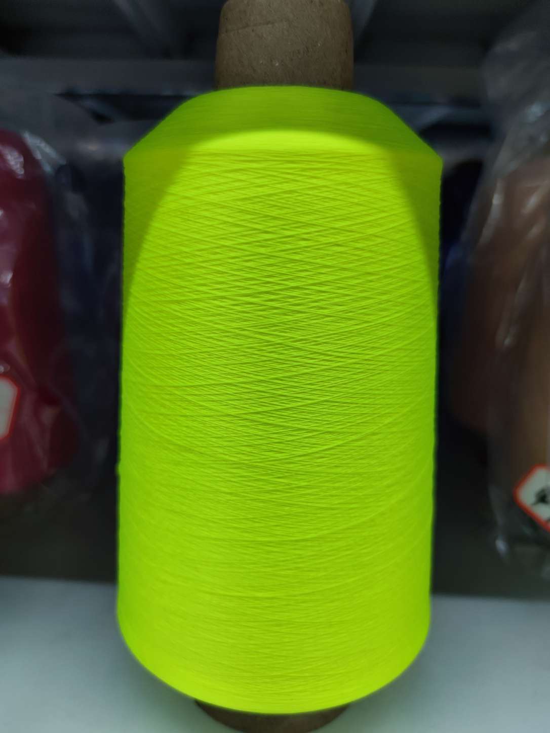 有色锦纶高弹丝 300D弹力丝尼龙纱线 锦纶弹力丝内衣裤服装辅料