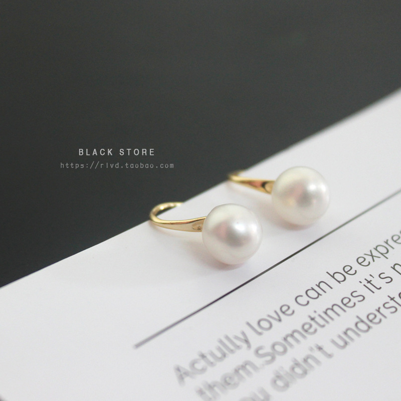 A natural pearl exudes a simple and elegant charm Specification image