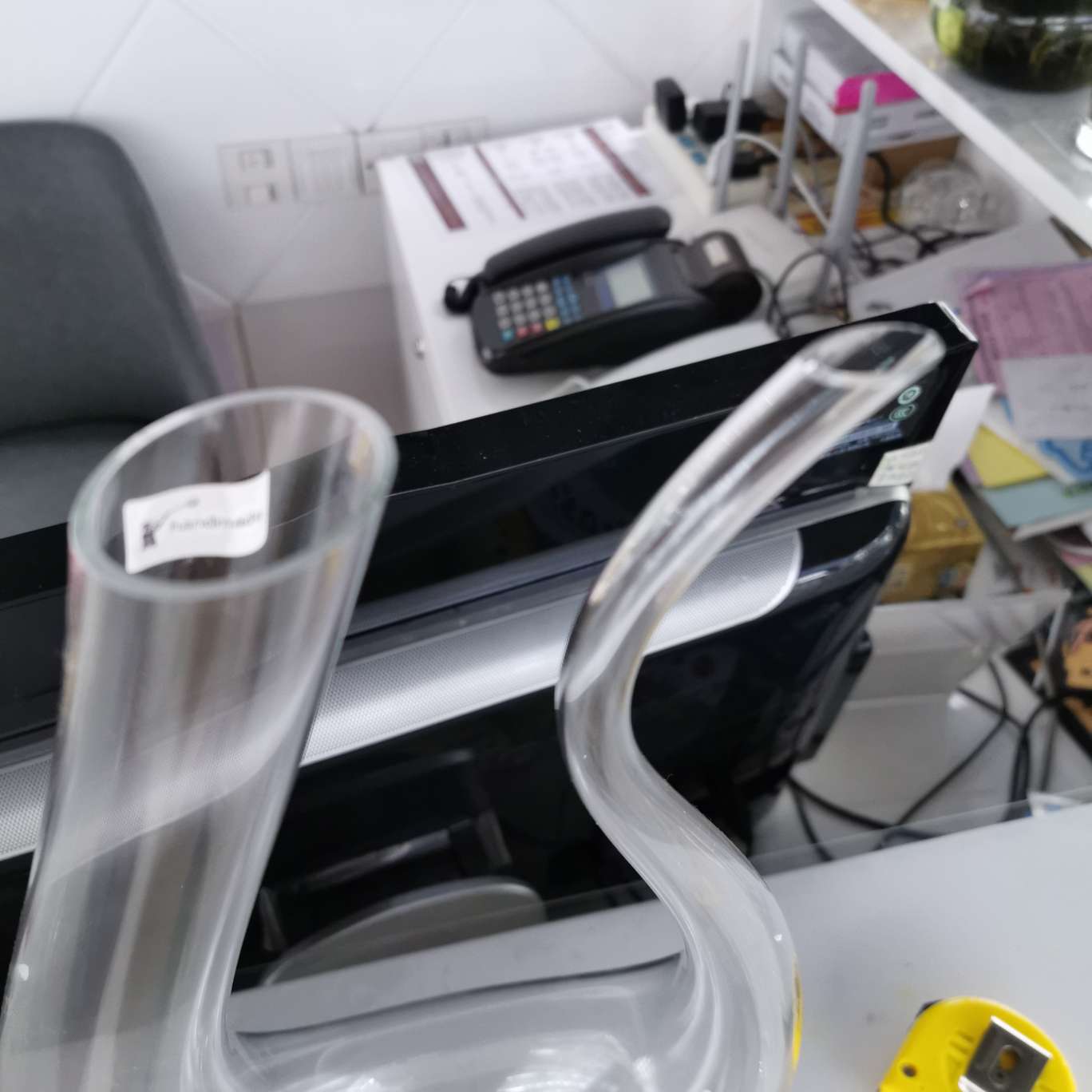 Decanter, wine pot, lead-free crystal glass decanter, quick decanter, wine divider, red wine mixer Application Scenario