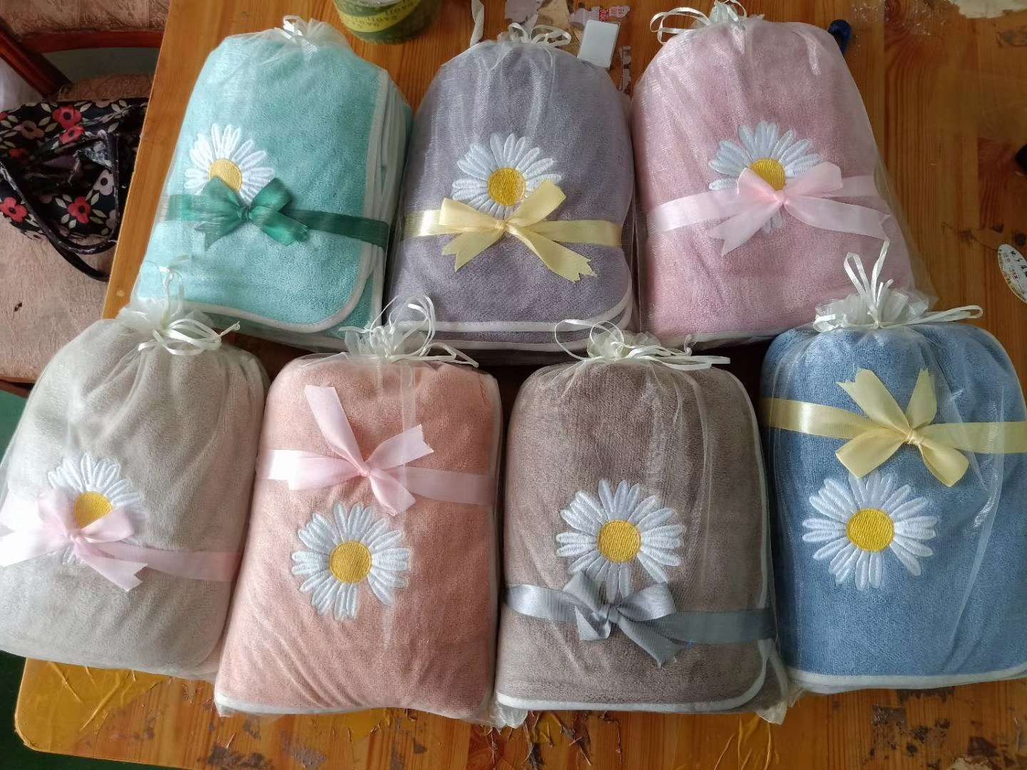 Qingchun School bath towel Application Scenario