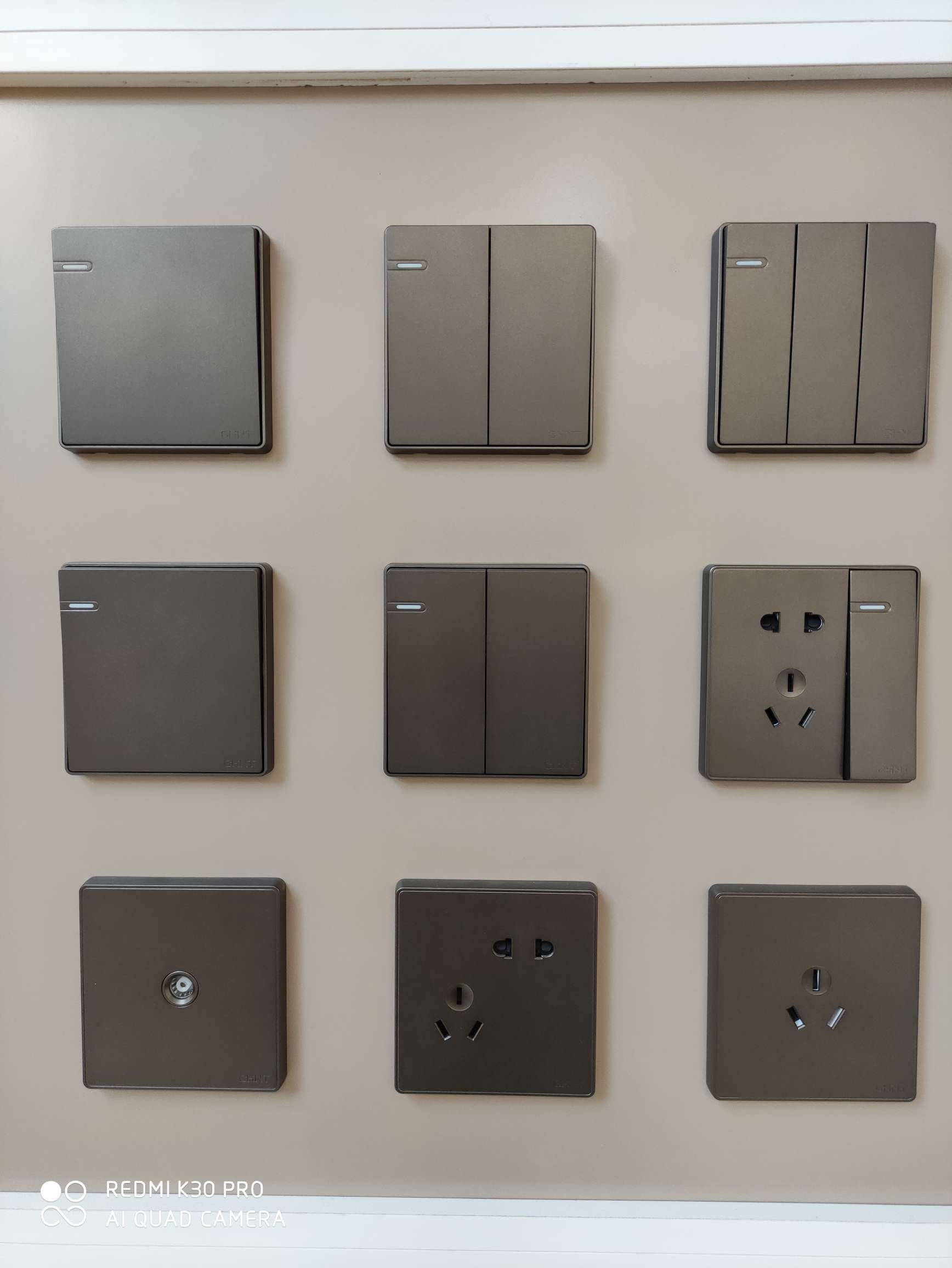 2C一开五孔深灰色