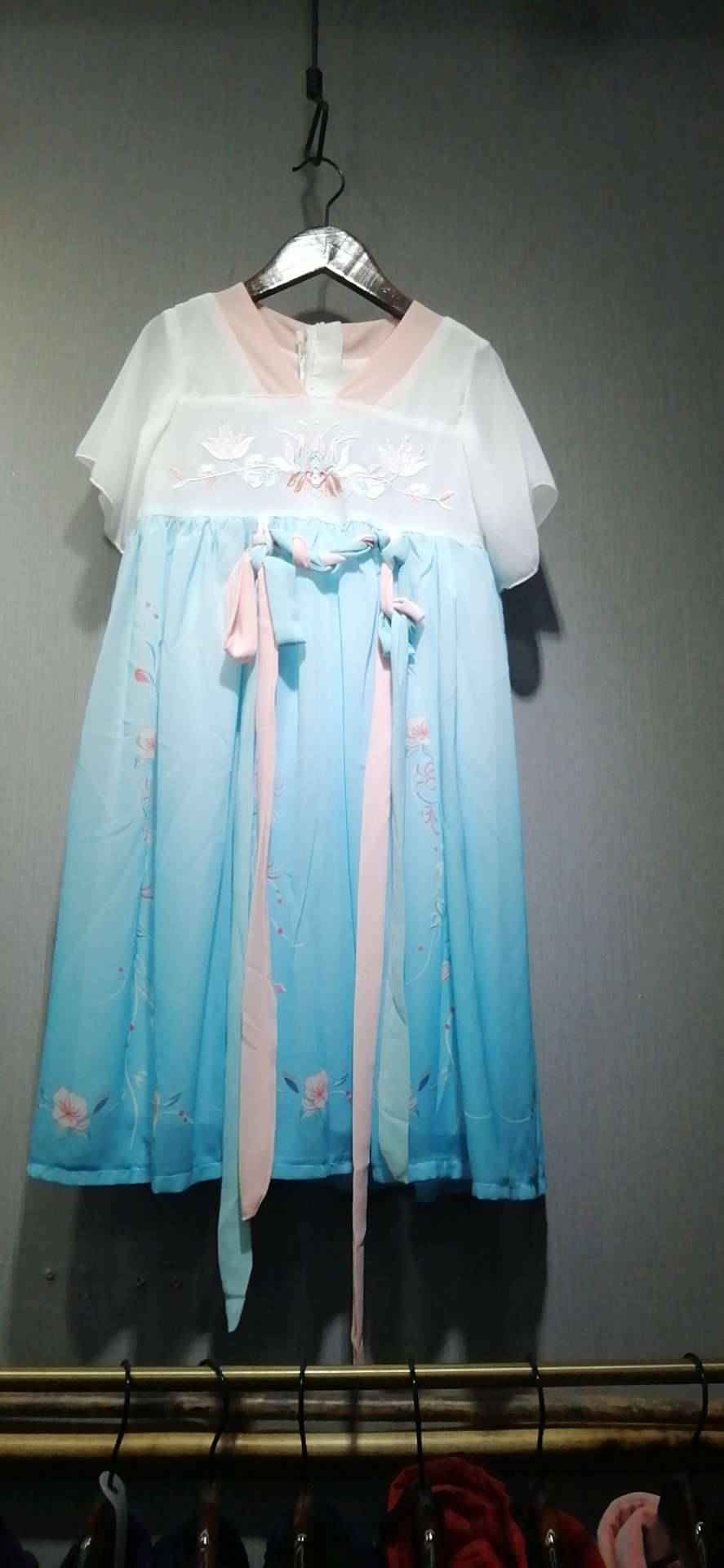 唐装美女裙