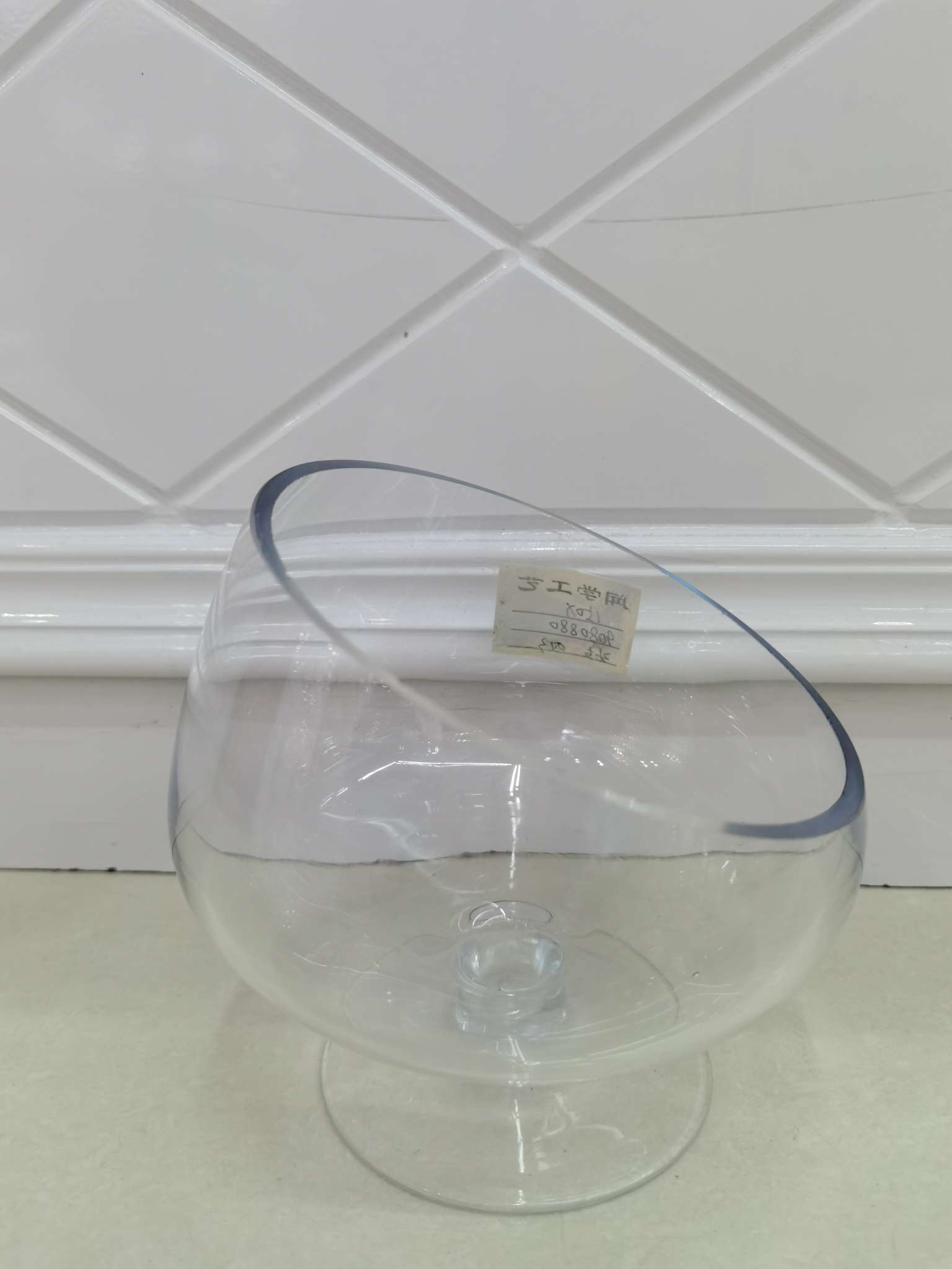 Glass crafts, glass wedding supplies, glass decorations, glass home, glass fish tank