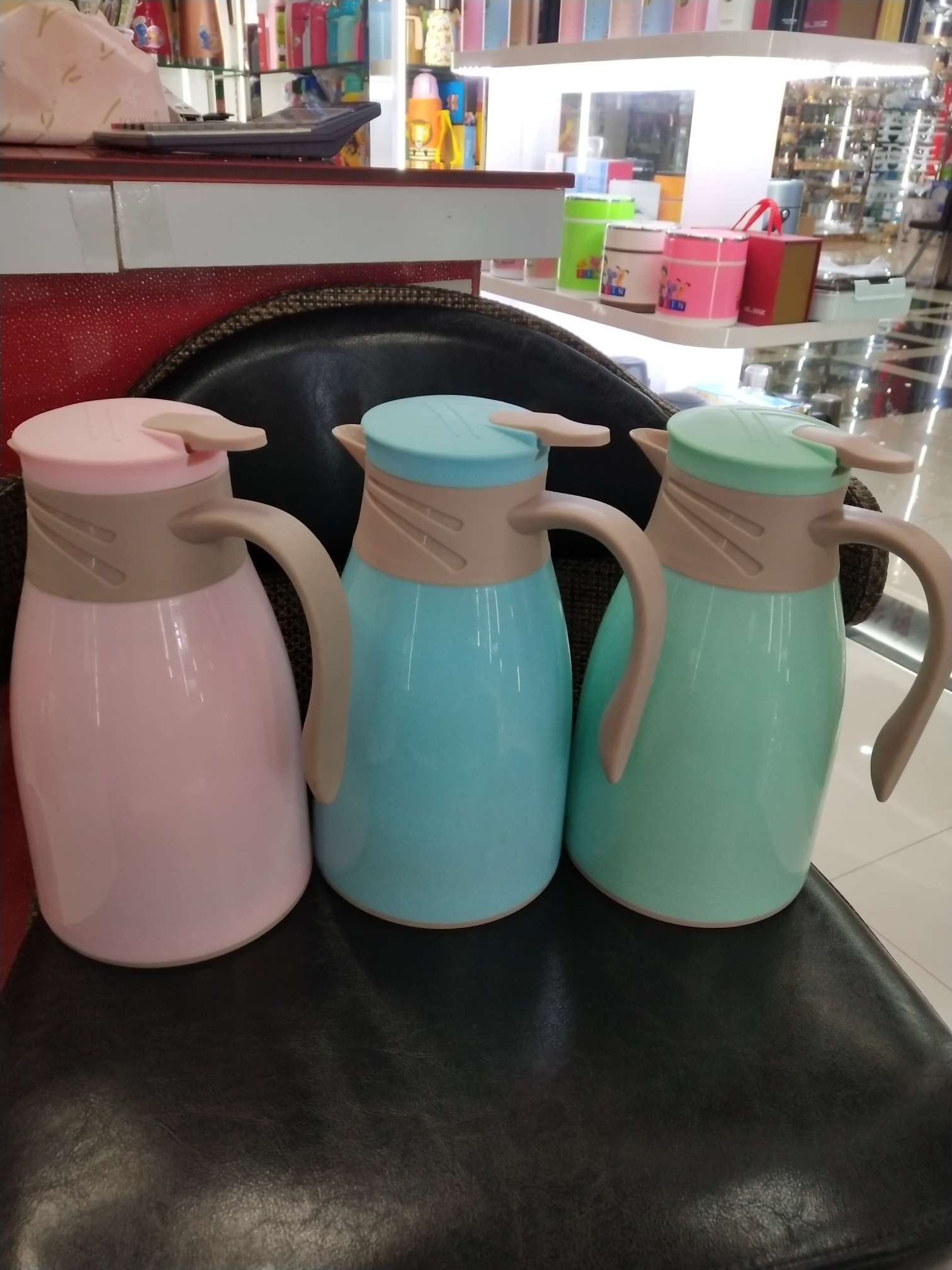 塑料外壳玻璃内胆保温瓶1000ml TJ－004产品图