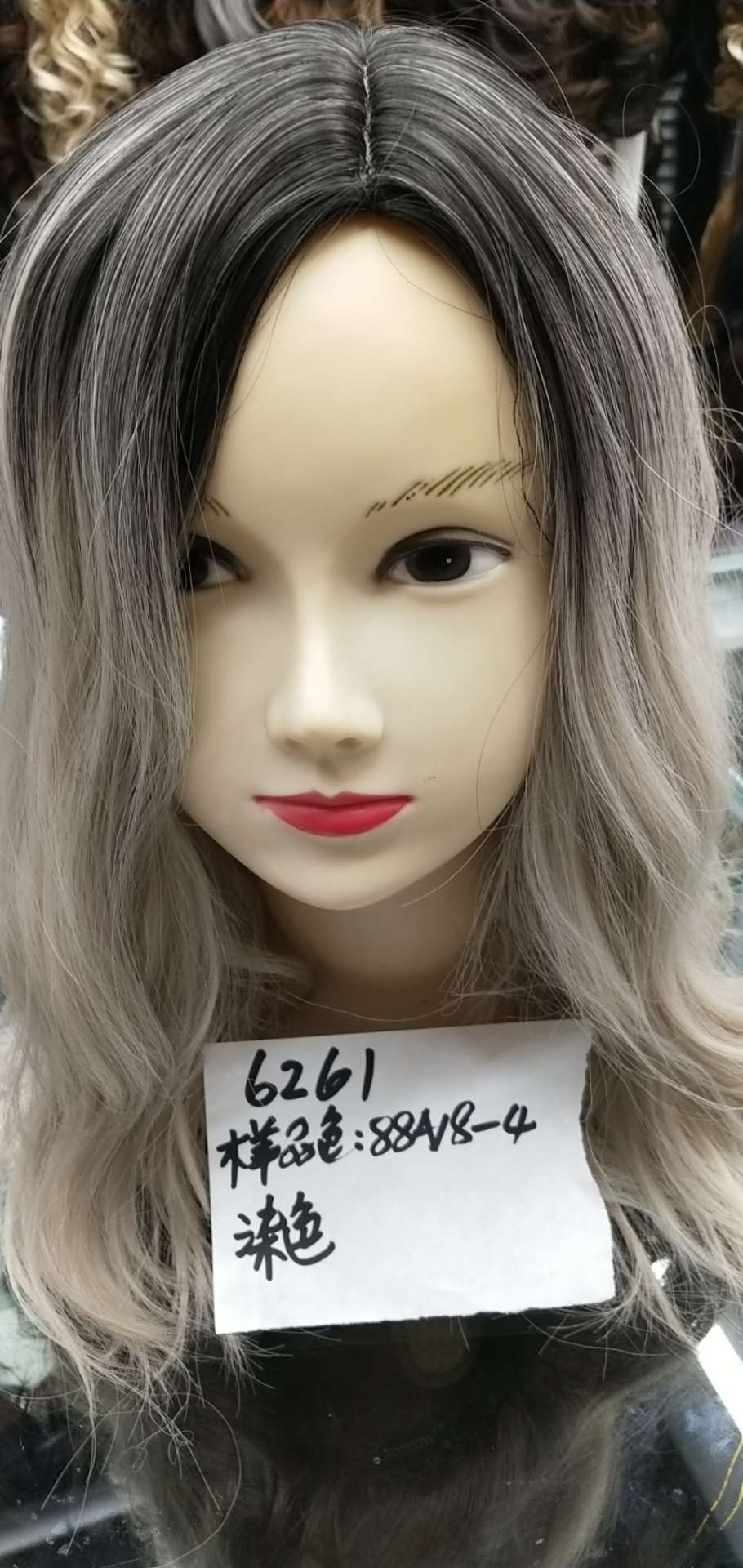 Top European wig. Woven mesh thumbnail