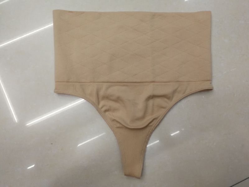 Explosive Seamless High-Waisted Thong Fast Sell Through Shrimp Skin Amazon And Other International Station Best-Selling Manufacturers Direct Sales Of Plastic Waist Abdomen Thong Seamless Thong Waist Lift Hip Thong Application Scenario