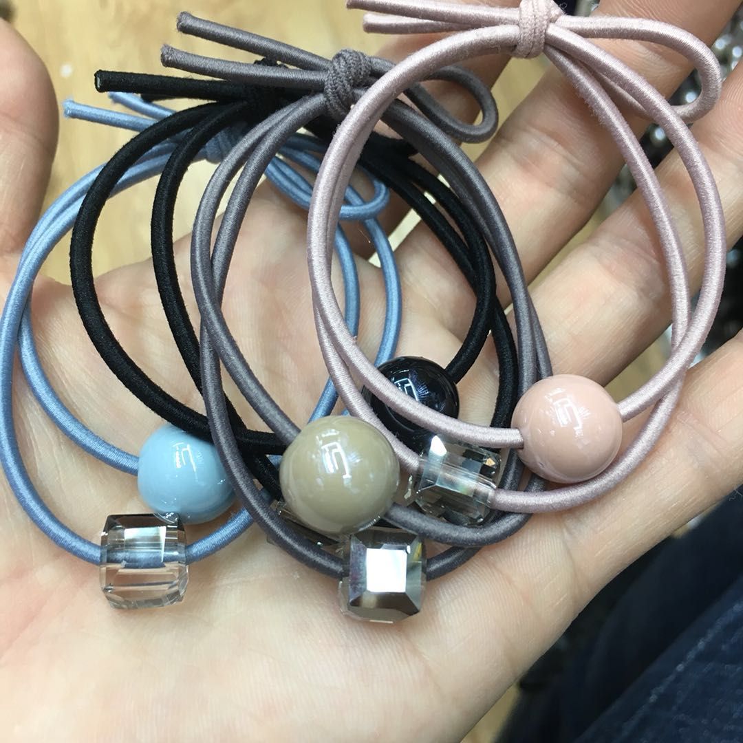 Cream crystal leather band hair tie