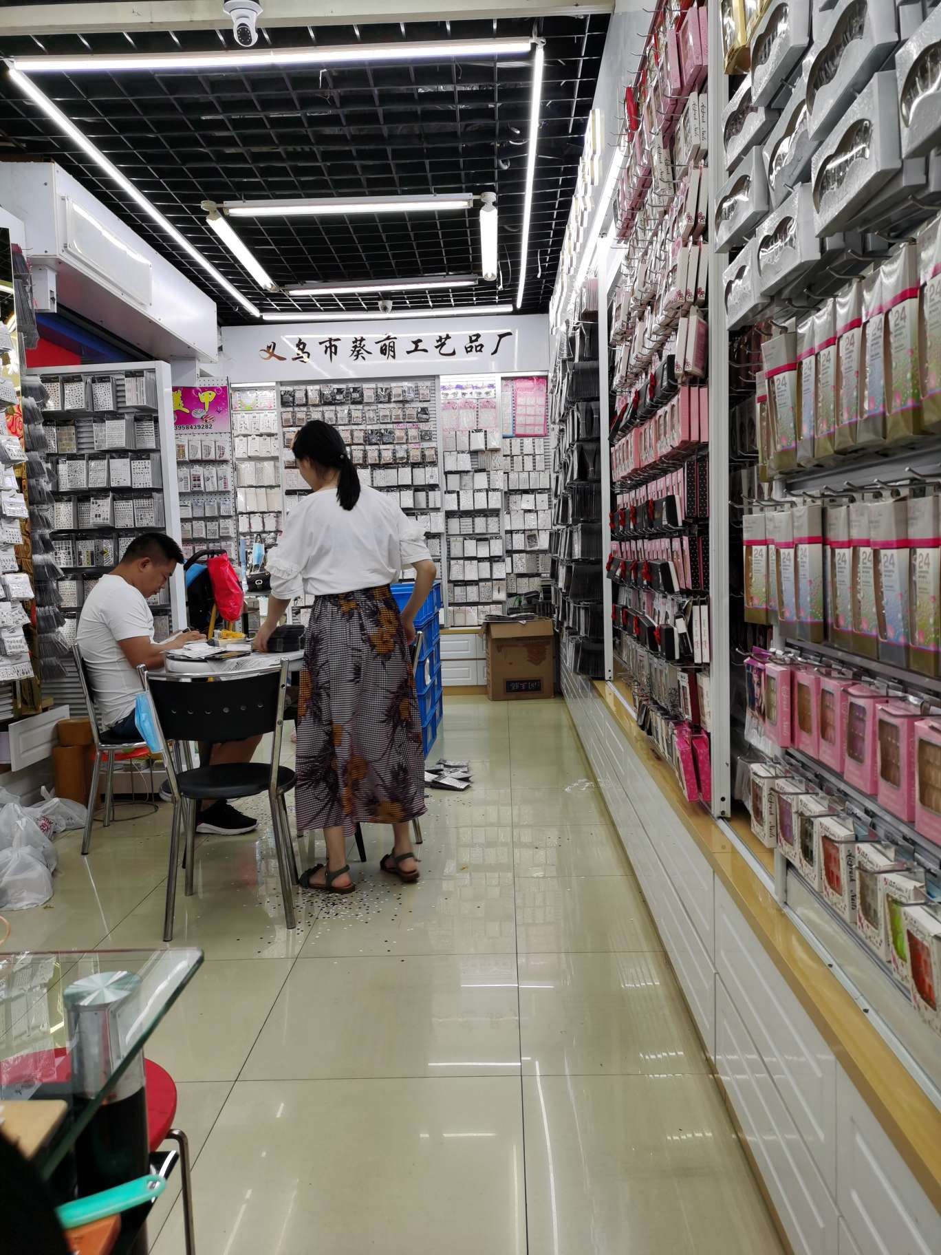 Rose Nail Art describe pic - 1