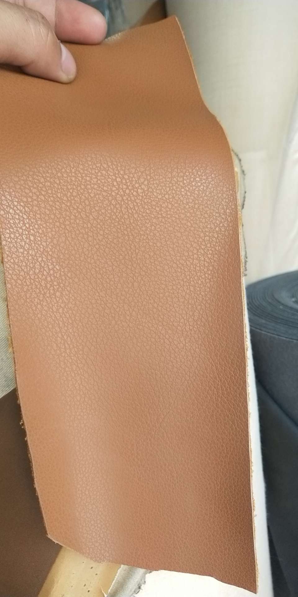 人造革pu革，库存现货950米，有需要来电咨询或寄样，不支持网上订购03