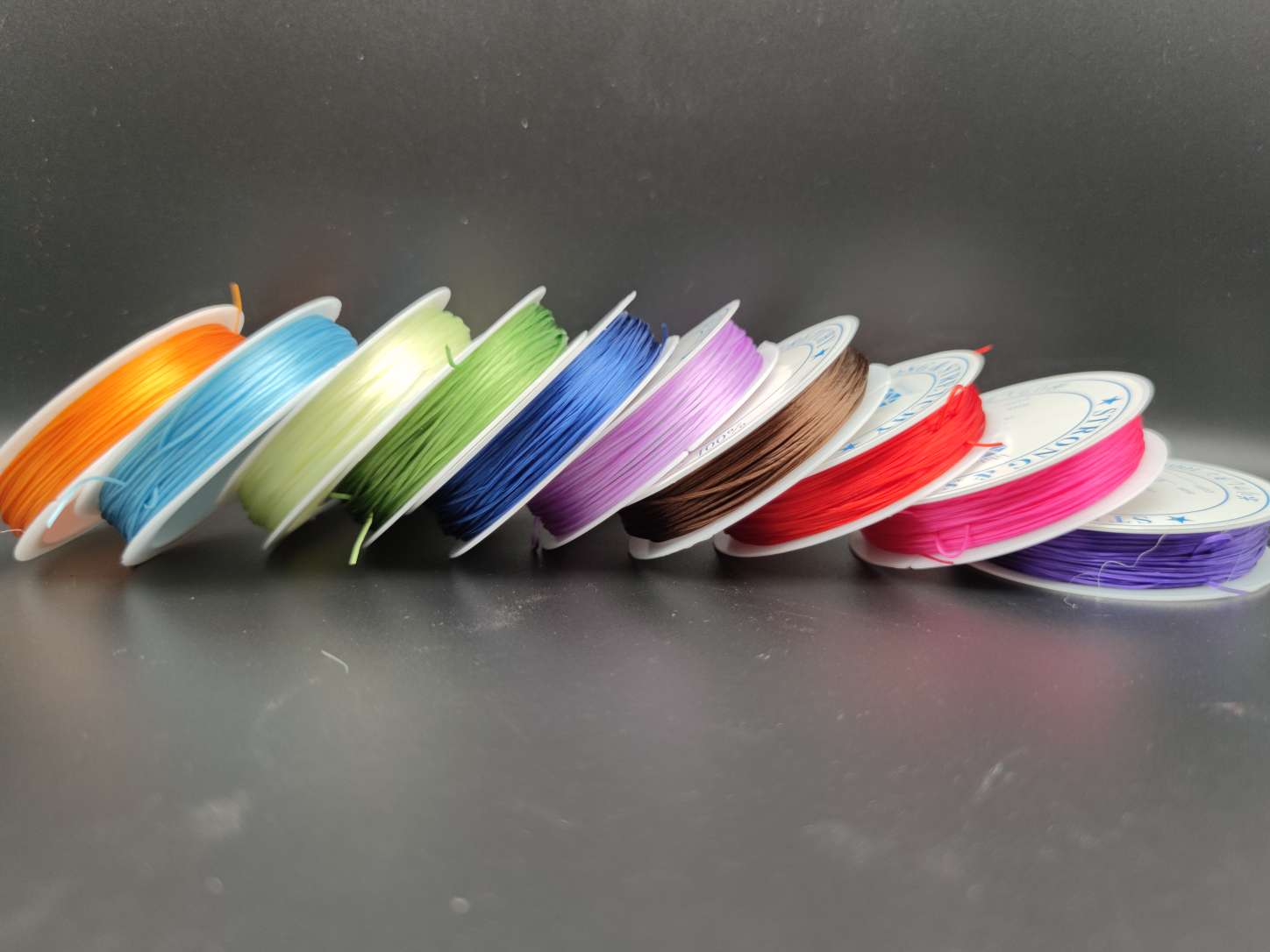 Imported elastic thread mixed color handcrafted diy bracelet Specification image