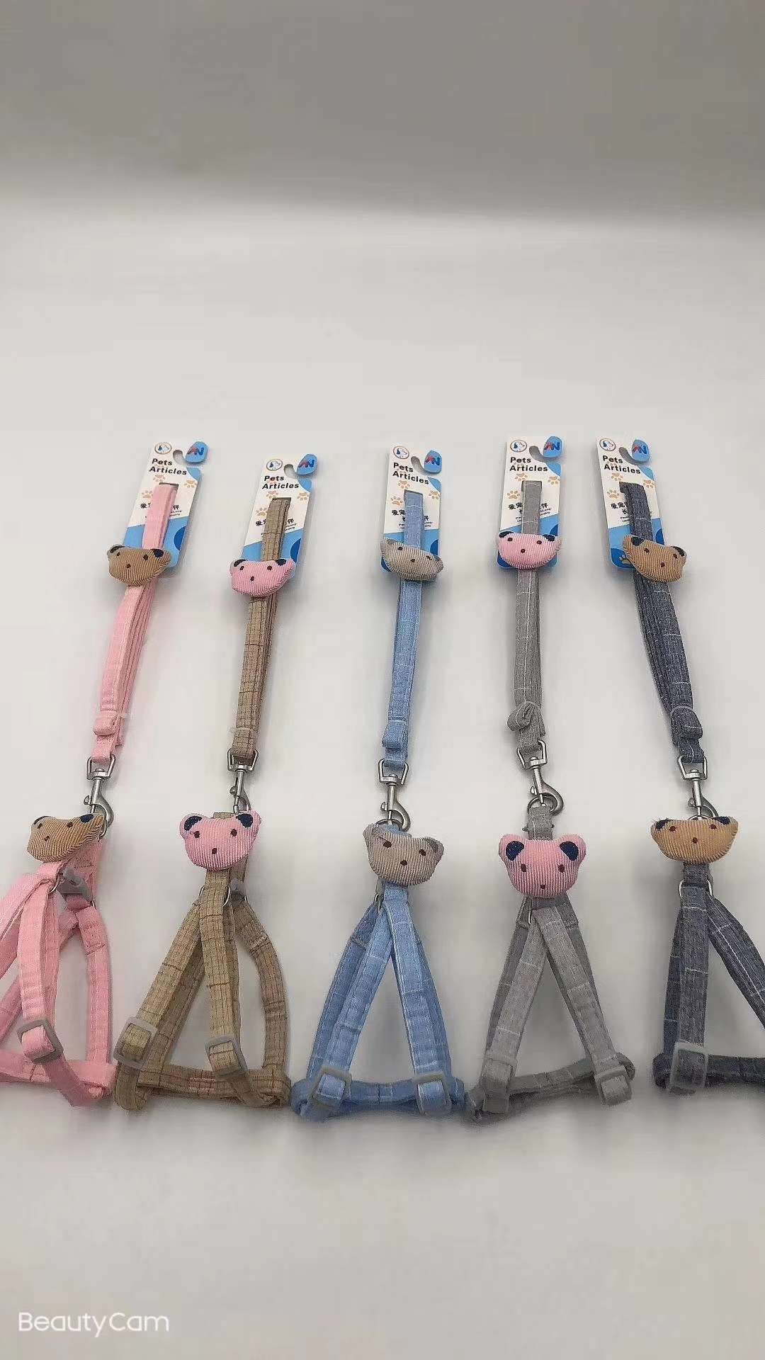 各式各样牵引/蝴蝶结牵引绳/宠物用品胸背白底实物图