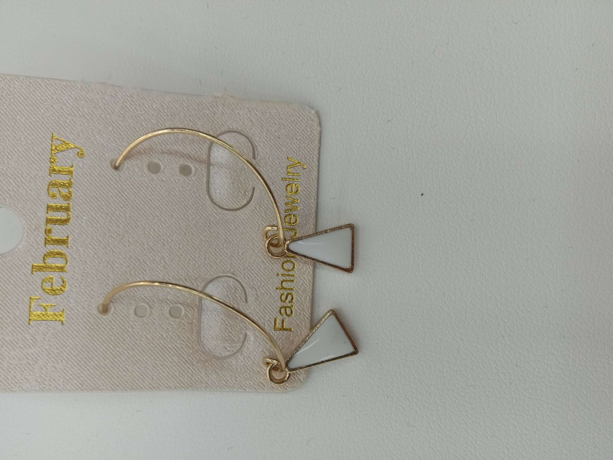Oil-dripping type small ear studs
