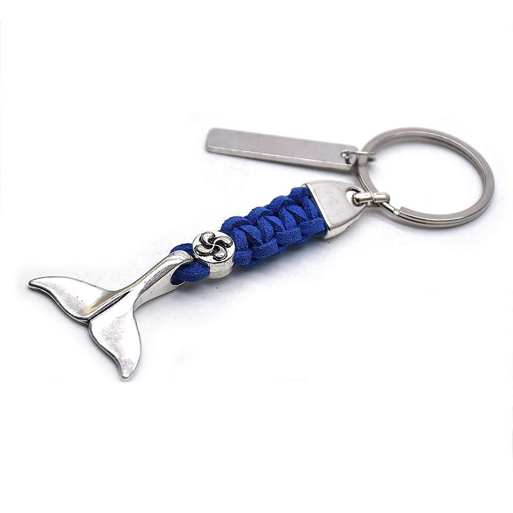 Hand-woven fish-shaped shell velvet rope keychain pendant, seaside travel gift Item Picture