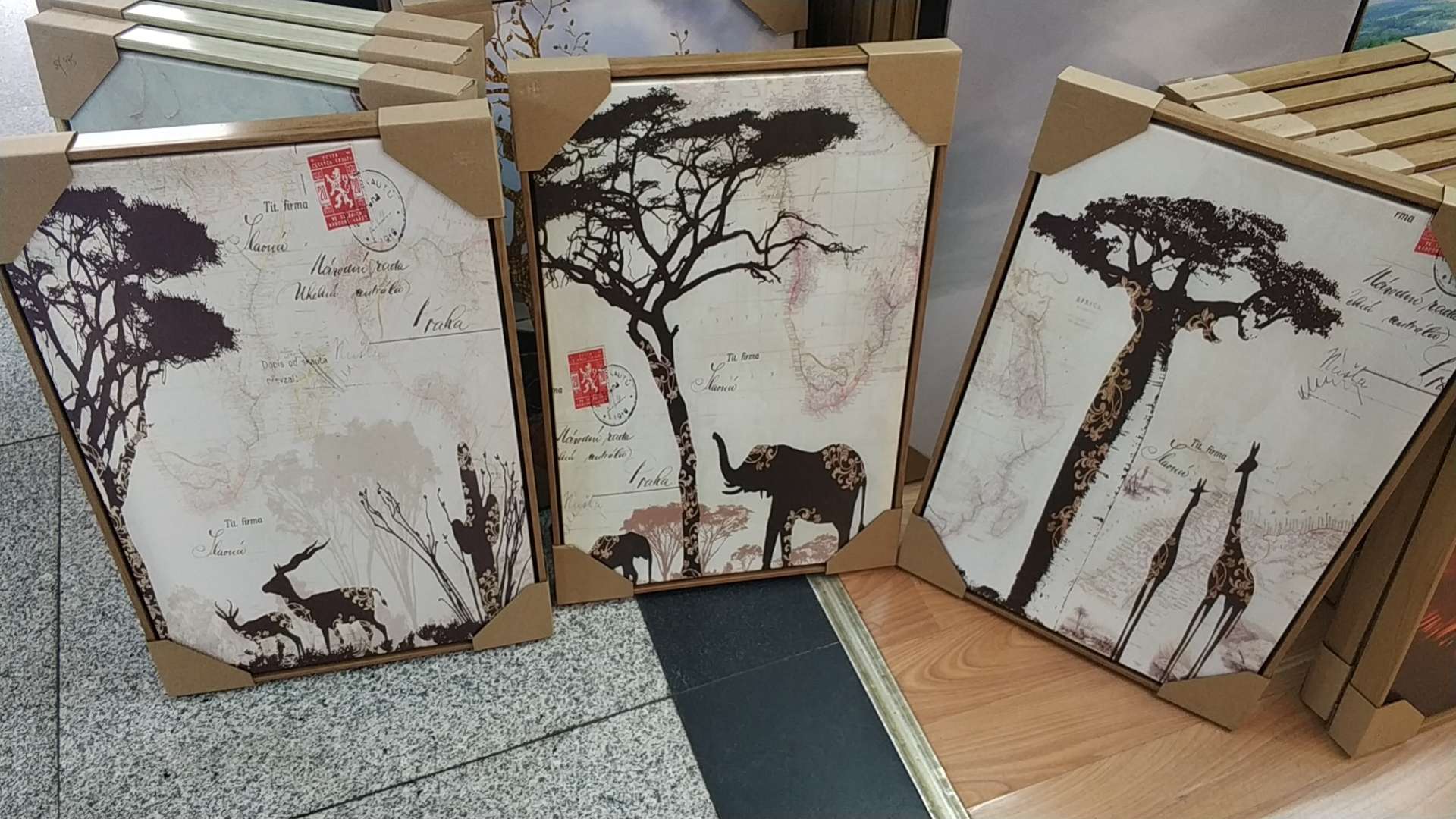 动物装饰画儿童房男孩女孩卧室挂画北欧客厅房间背景墙面壁画