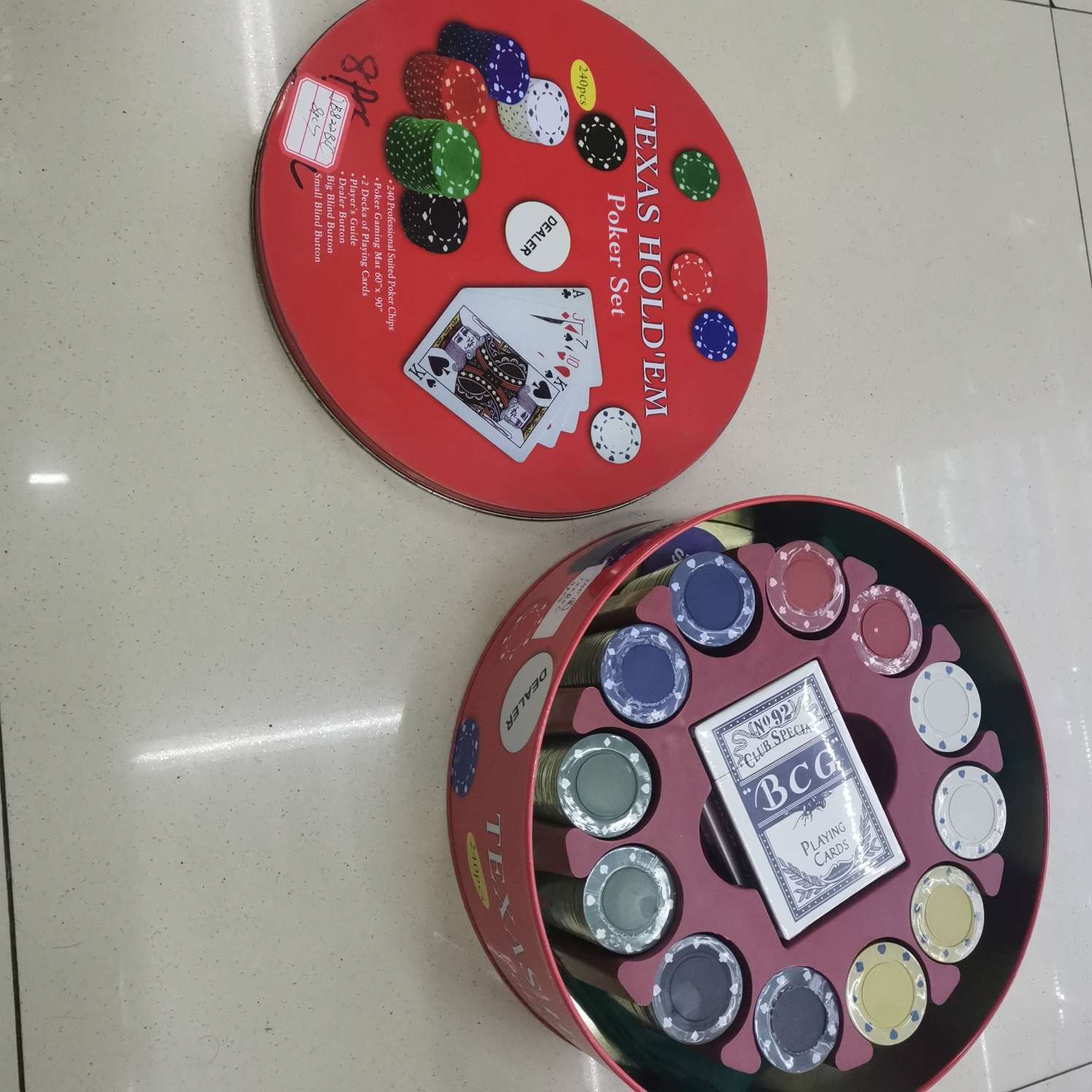 240 round tin - box chips thumbnail