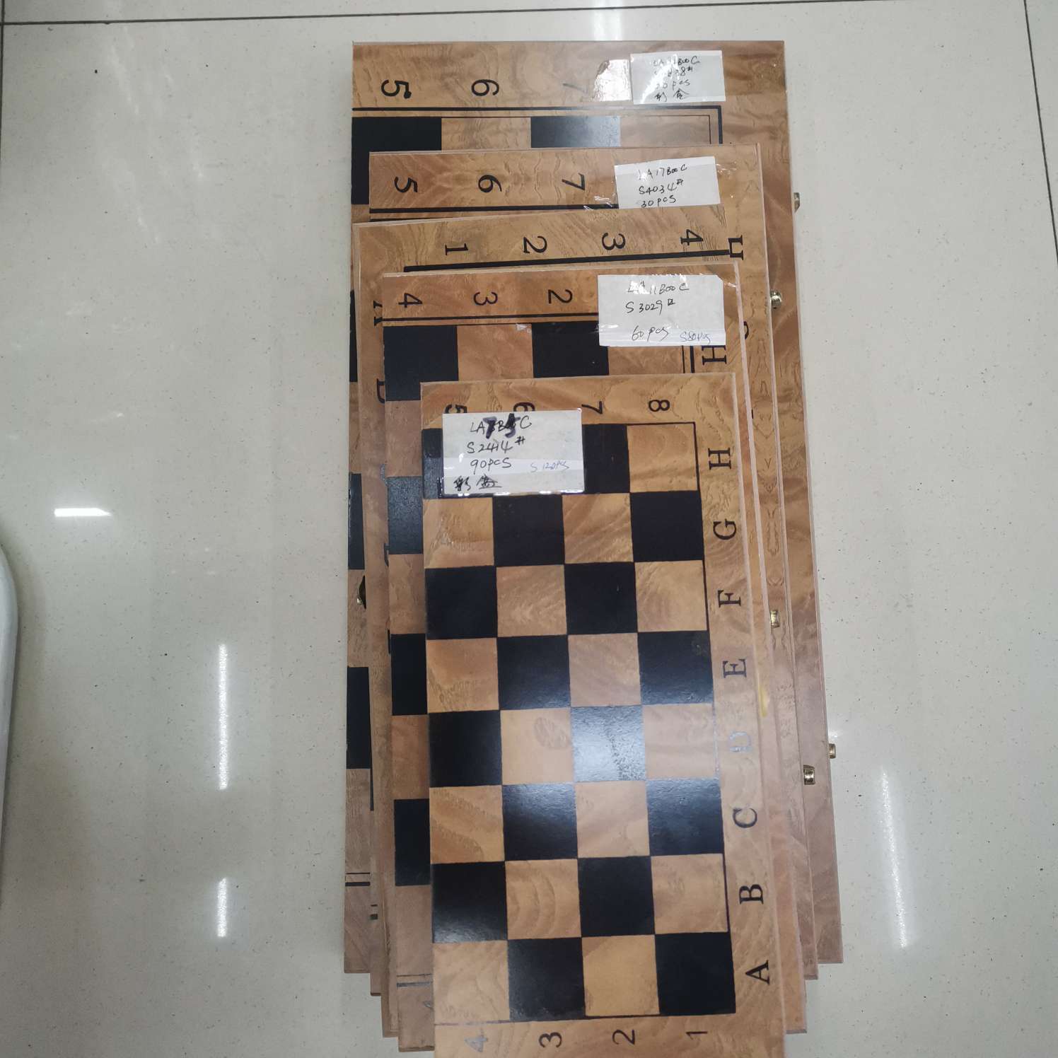 S2414 chess thumbnail