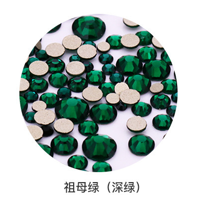 Dark green audeo-like flat diamond