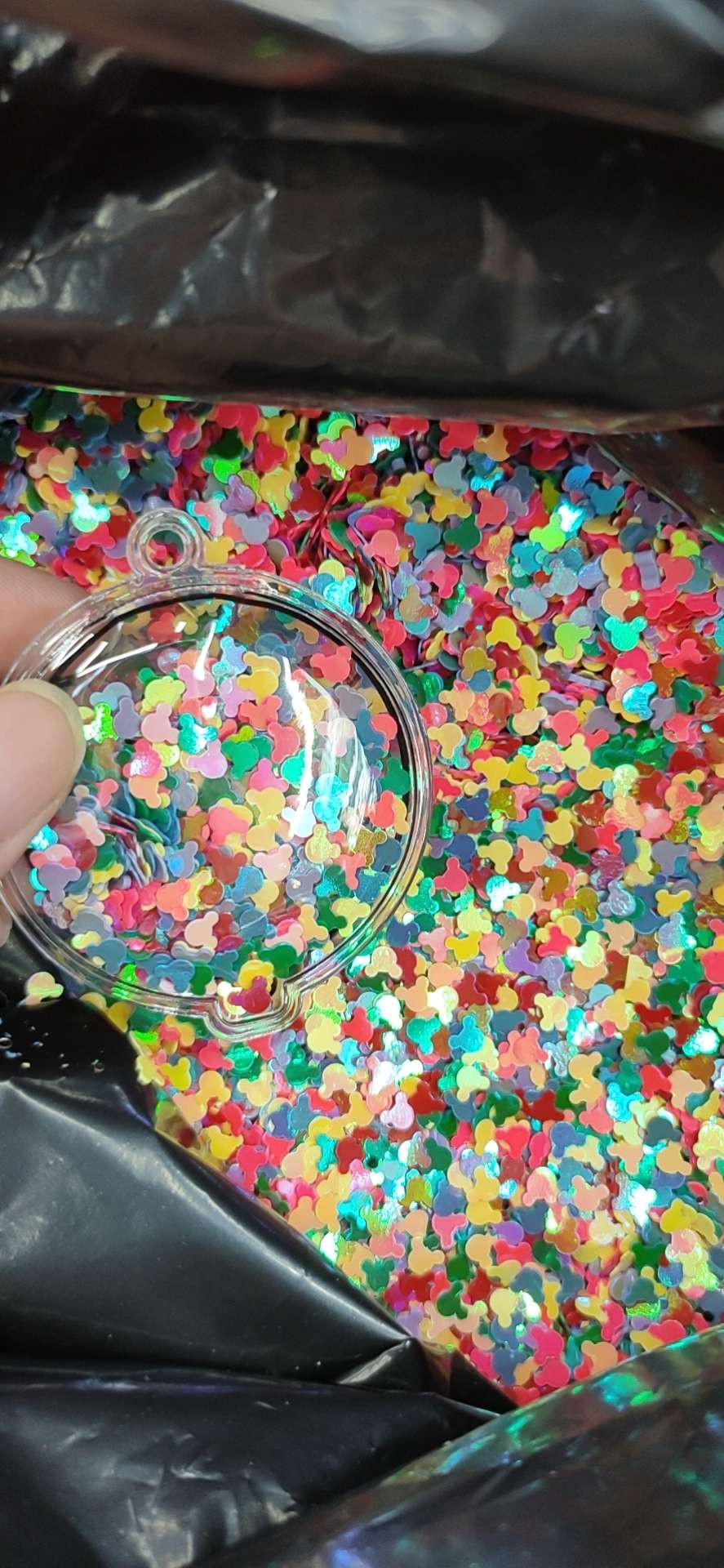箱包亮片充气标笑脸黑色印刷细节图