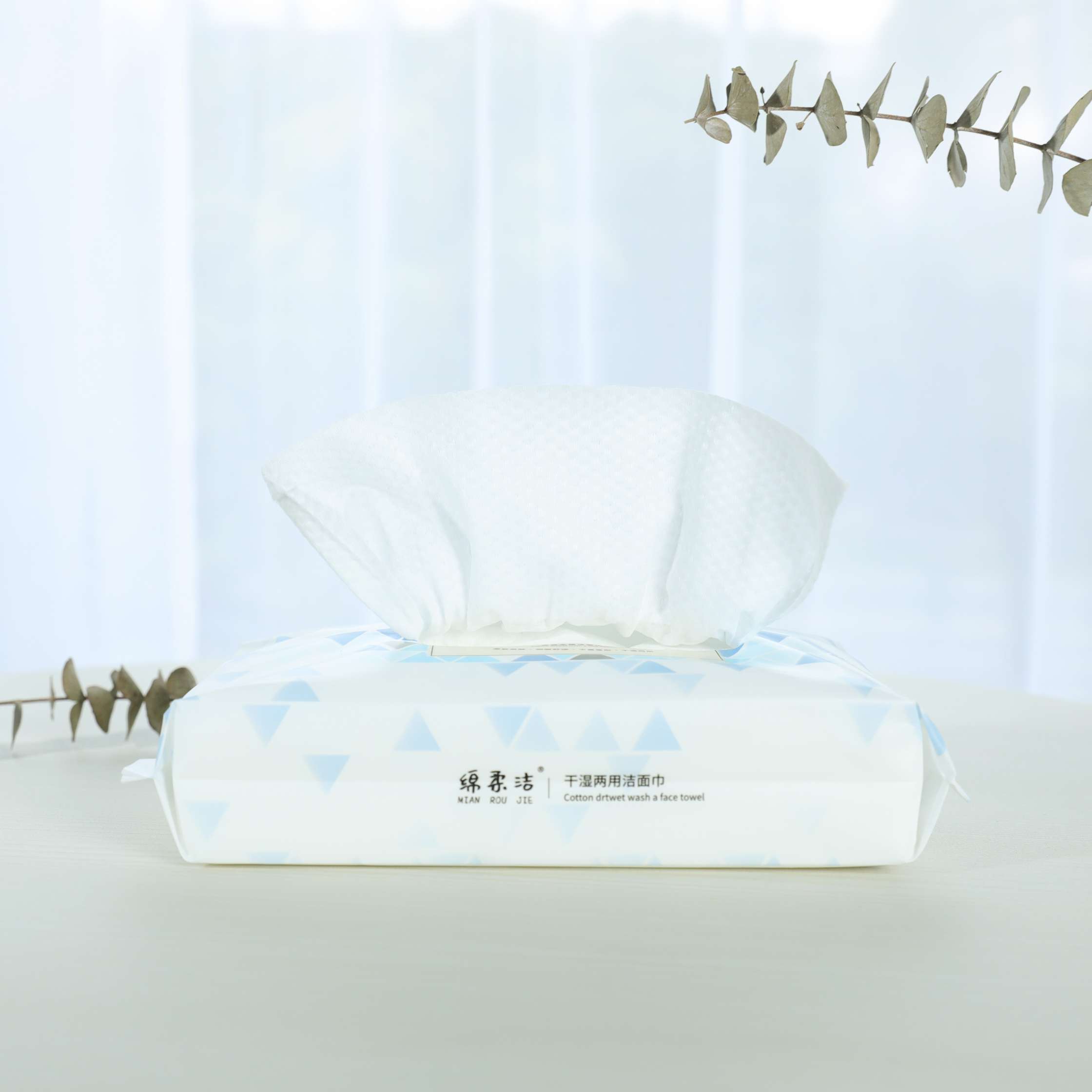 Factory direct sales of disposable face towels, pull-out cotton soft towels. Factory direct sales details Picture
