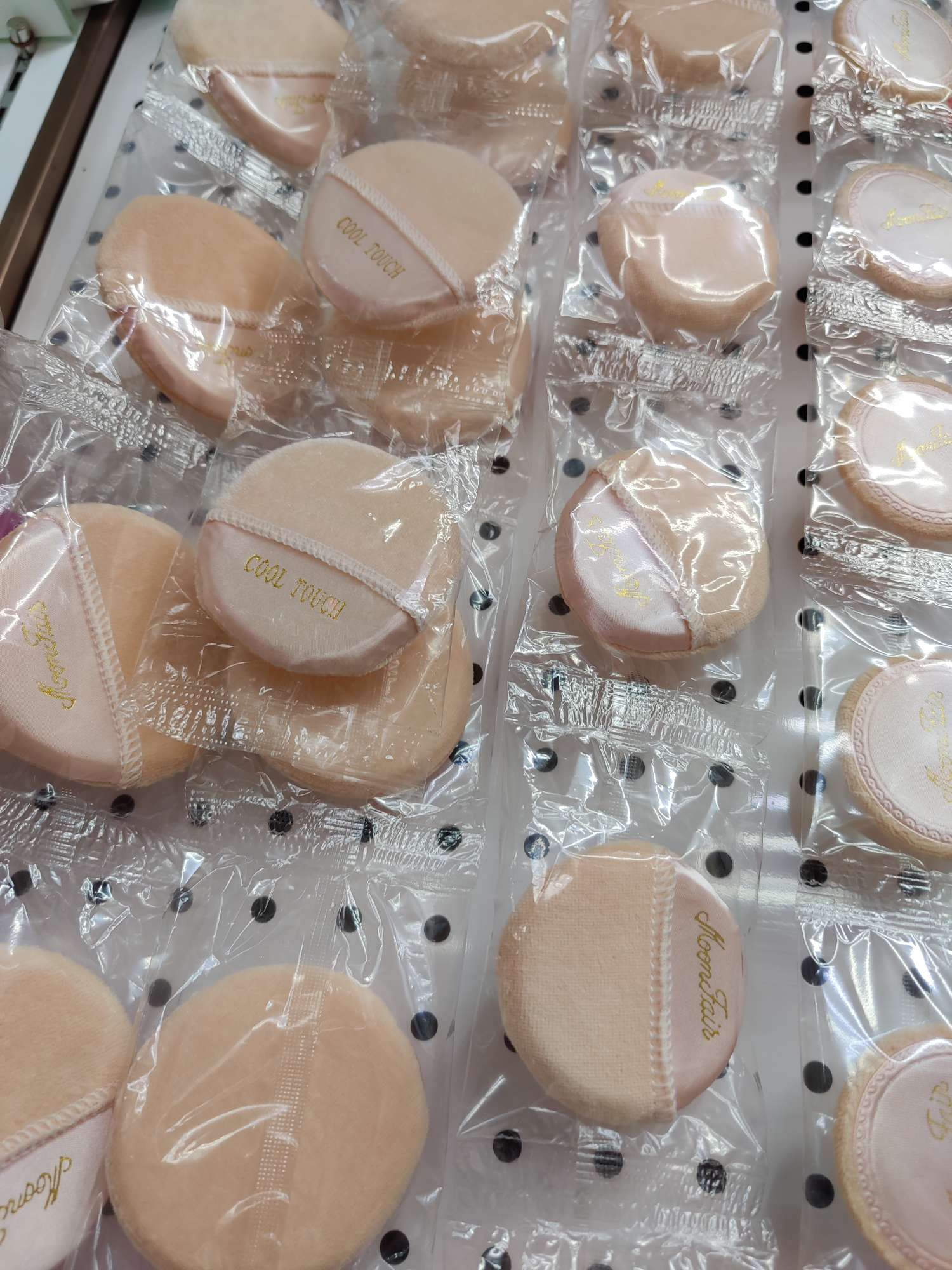 8公分机器包装印字粉扑产品图