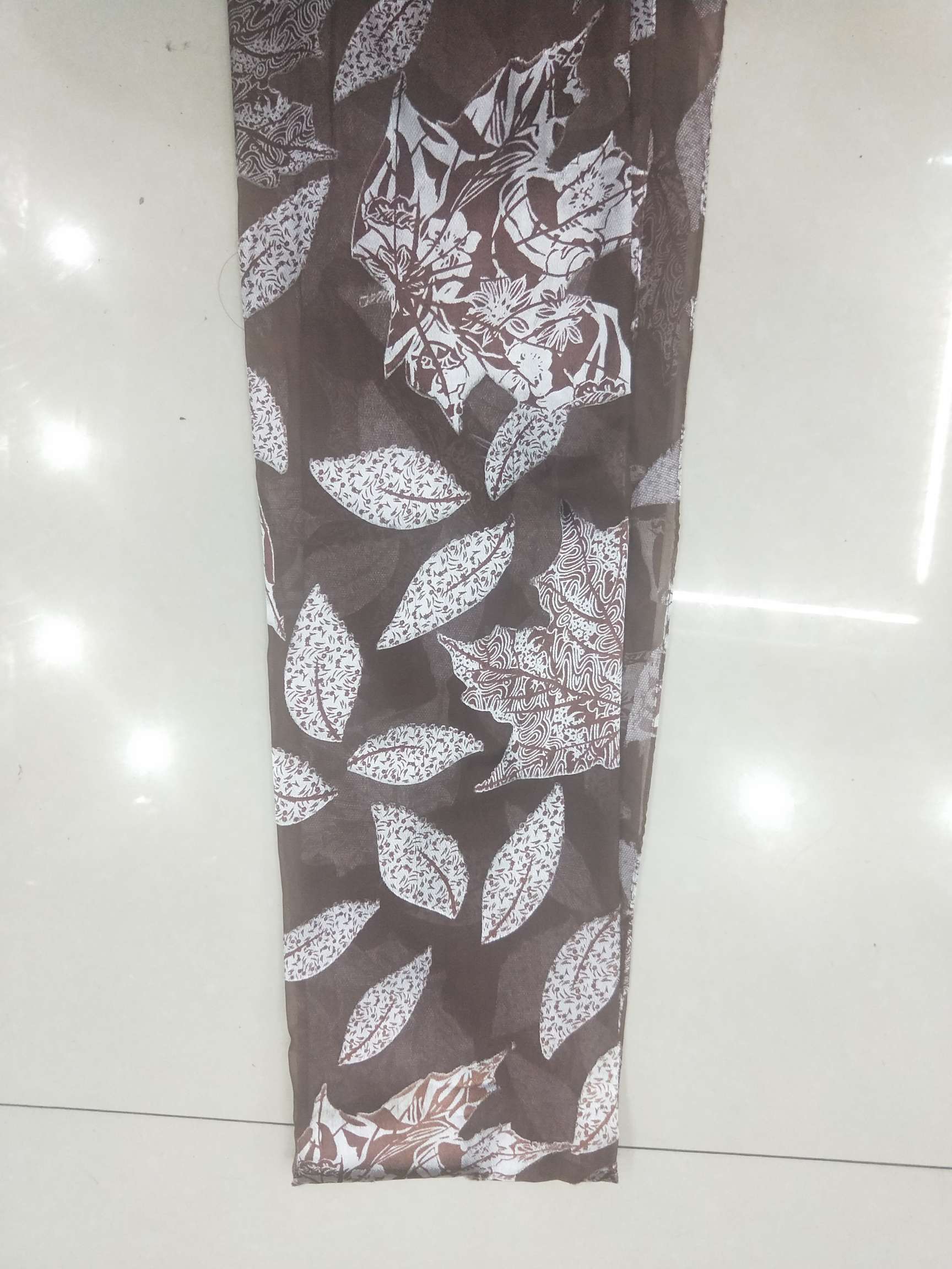 Fashion Trend Worn Floral Lustrine Scarf 3