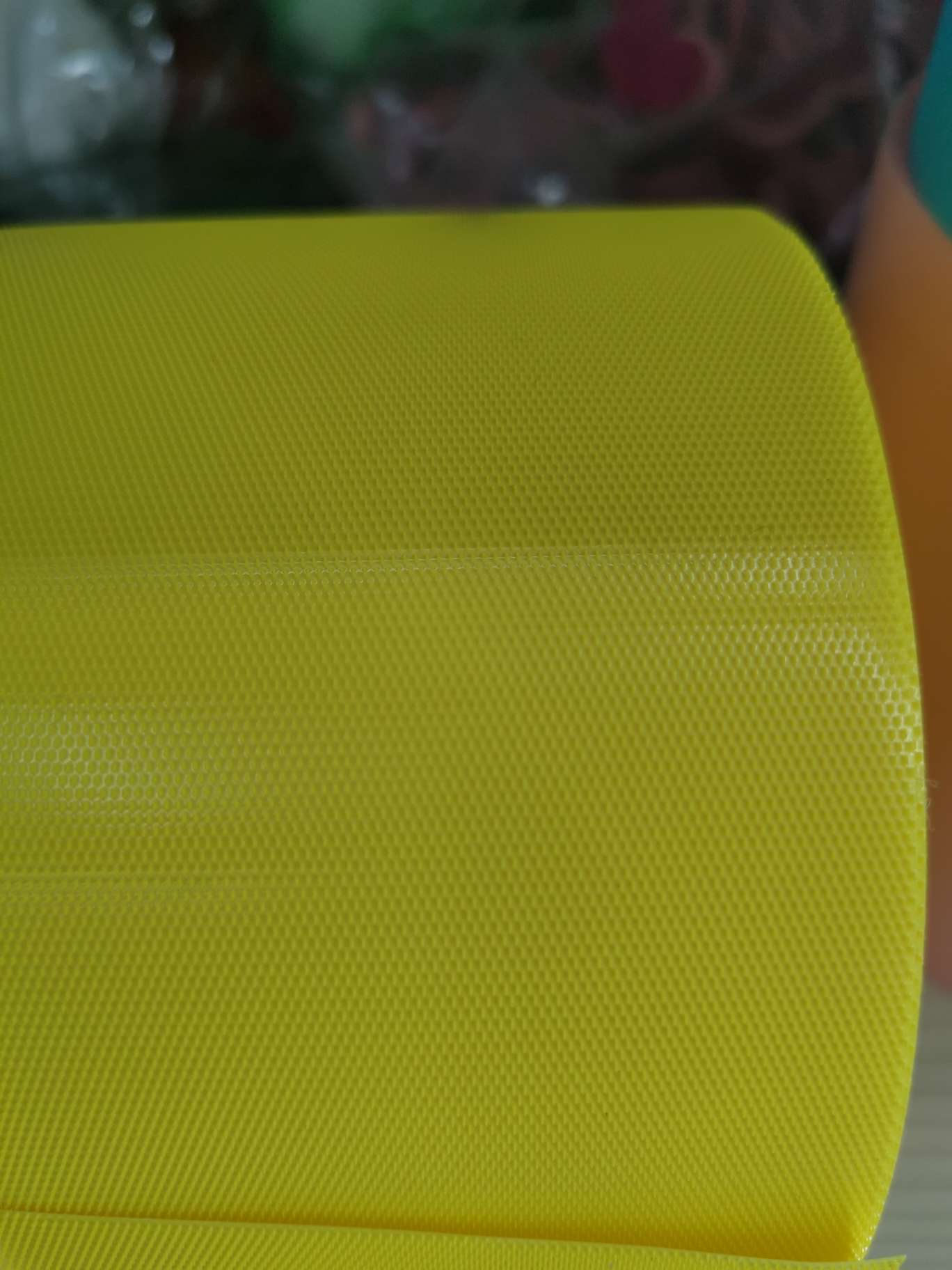 Colored Velcro for infant and toddler clothing accessories Specification image