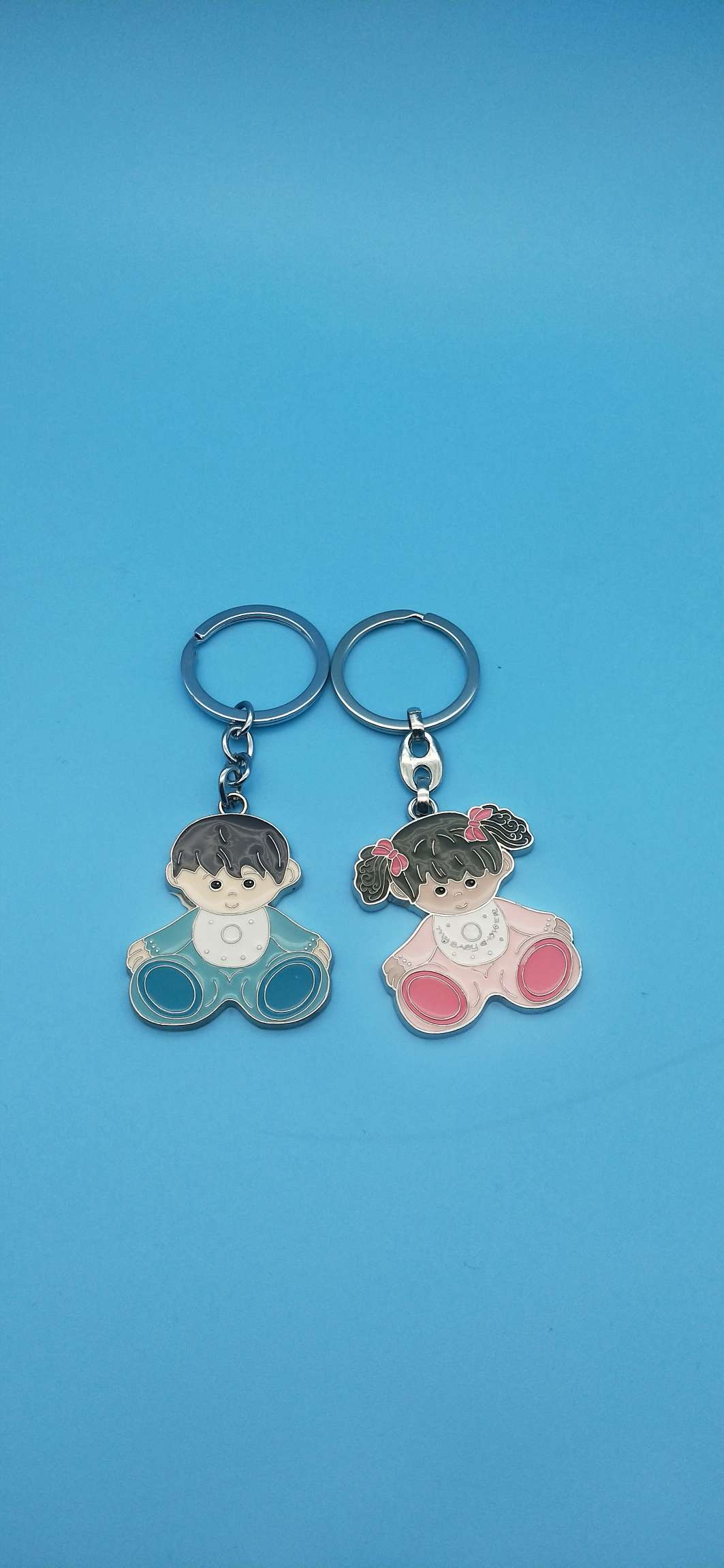 Little kid grease key ring