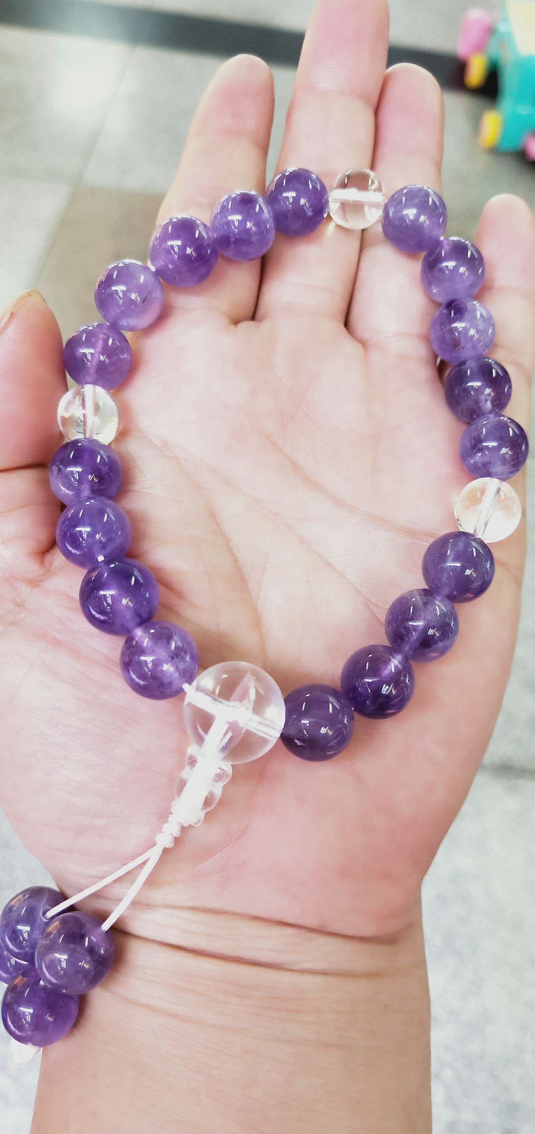 Amethyst Eighteen Sons details Picture