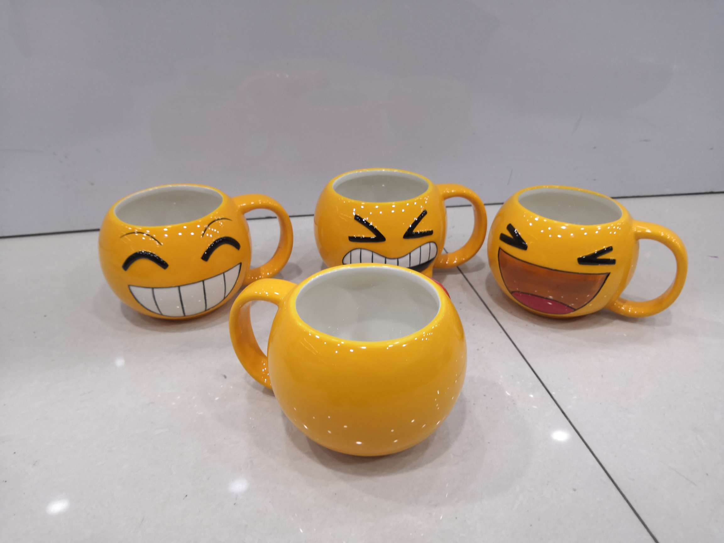 暴力熊/招财猫/茶壶/花瓶摆件/瓷器细节图