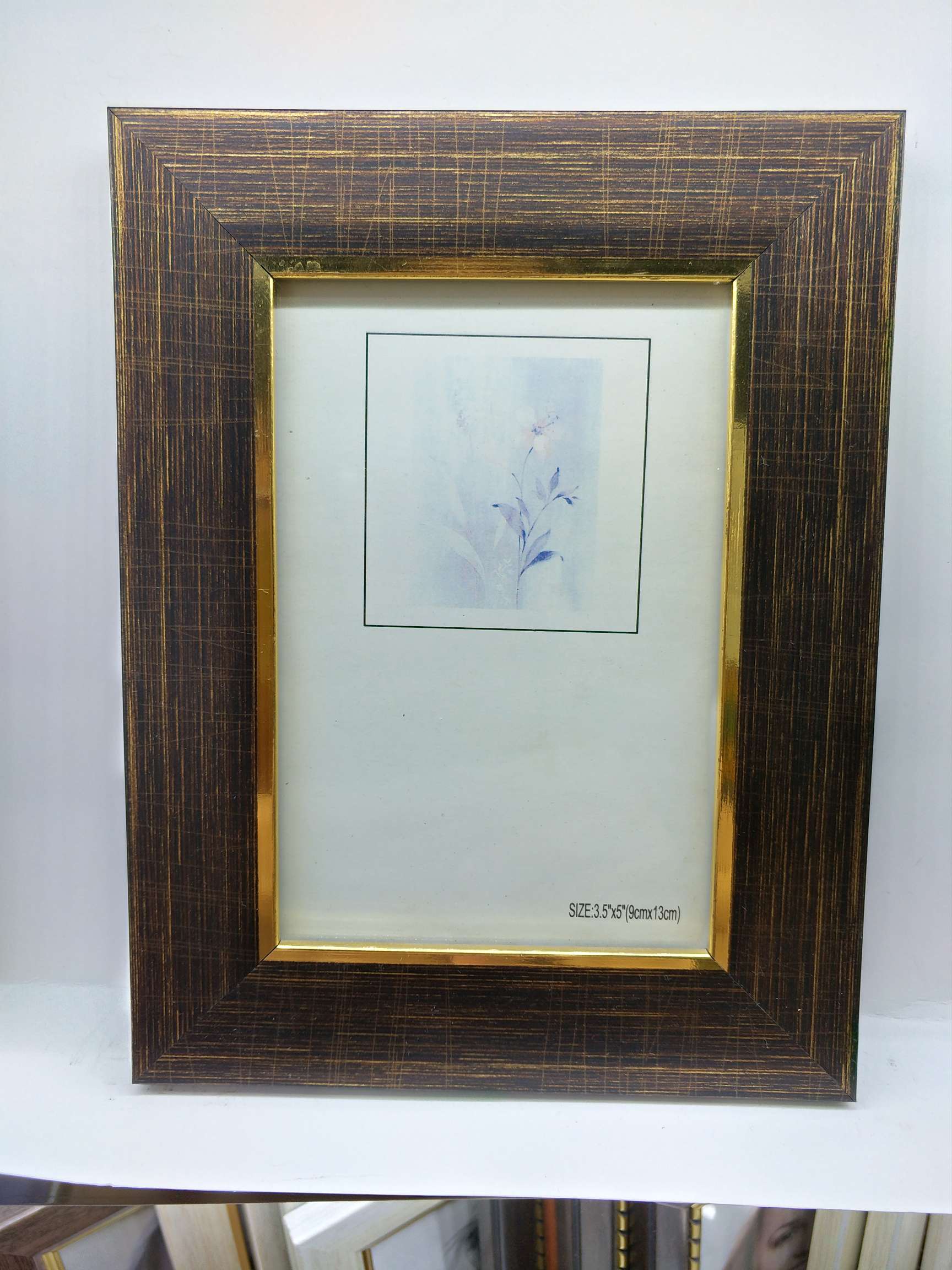 Plastic photo frame foam 1 2 thumbnail