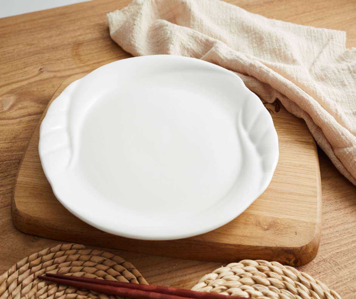 Gold Gong Plate 10 Inches