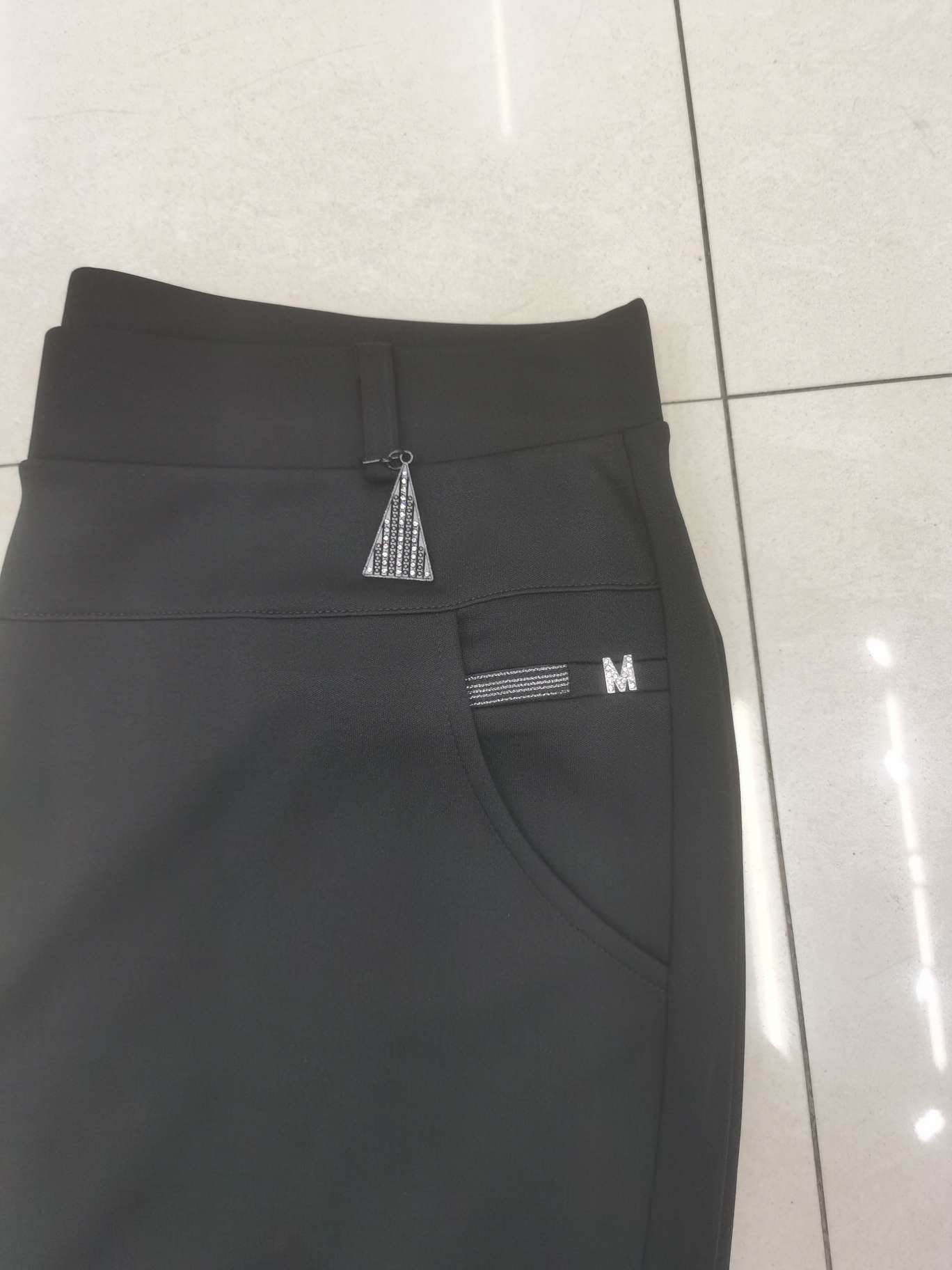 裤子产品图