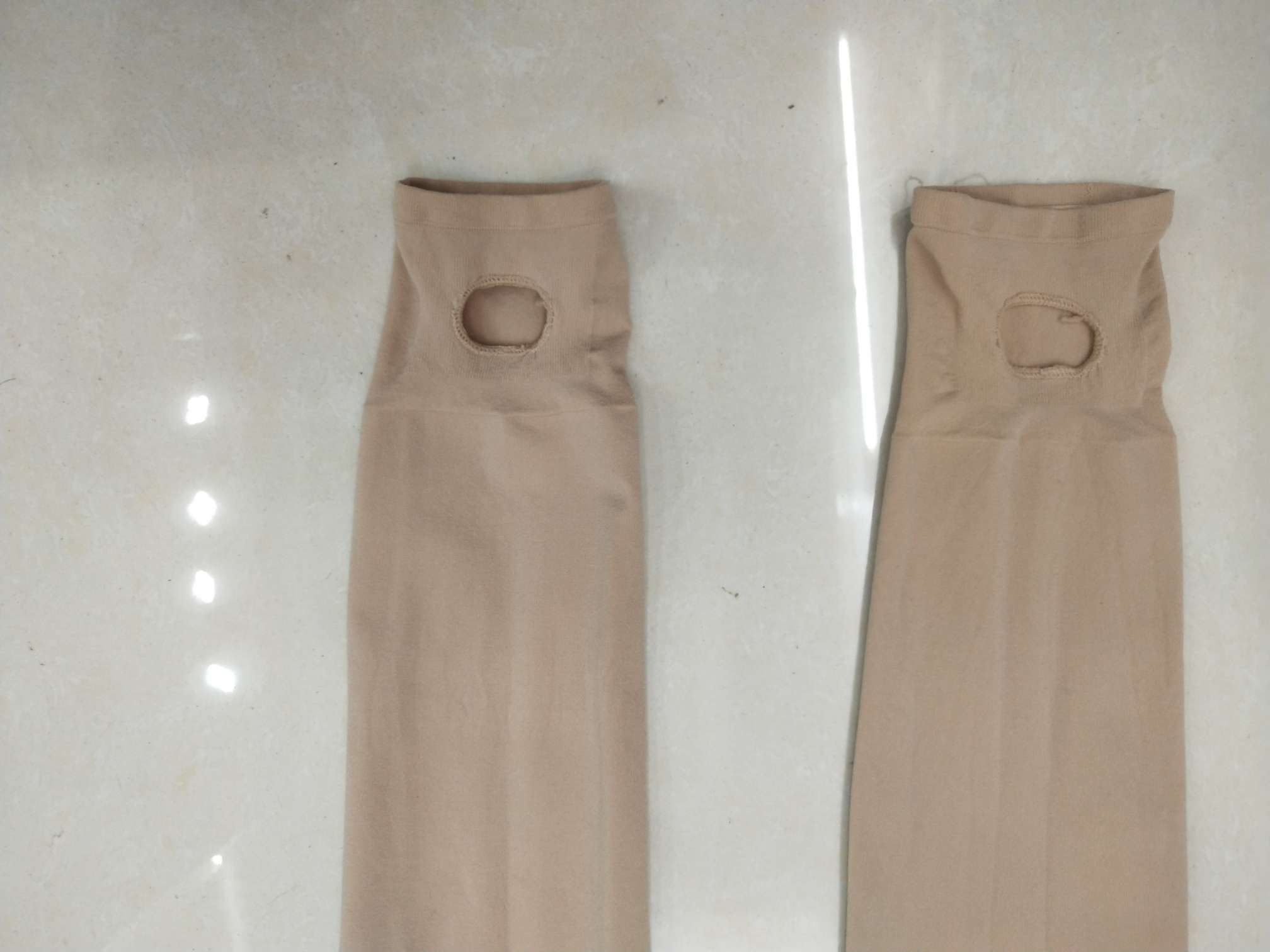 Peach pants details Picture